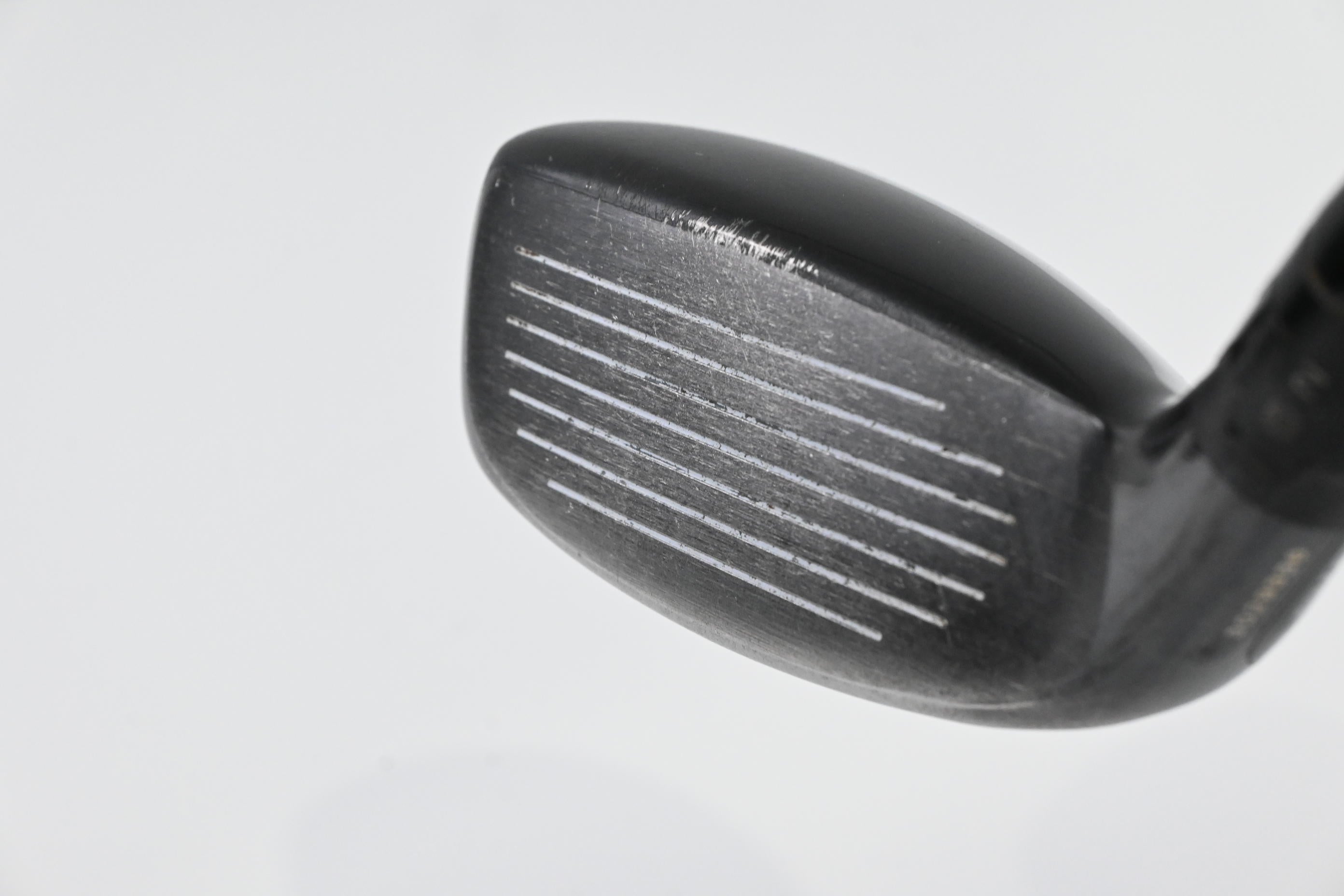 Titleist 818 H2 #3 Hybrid / 19 Degree / Stiff Flex Evenflow Blue 85 Shaft