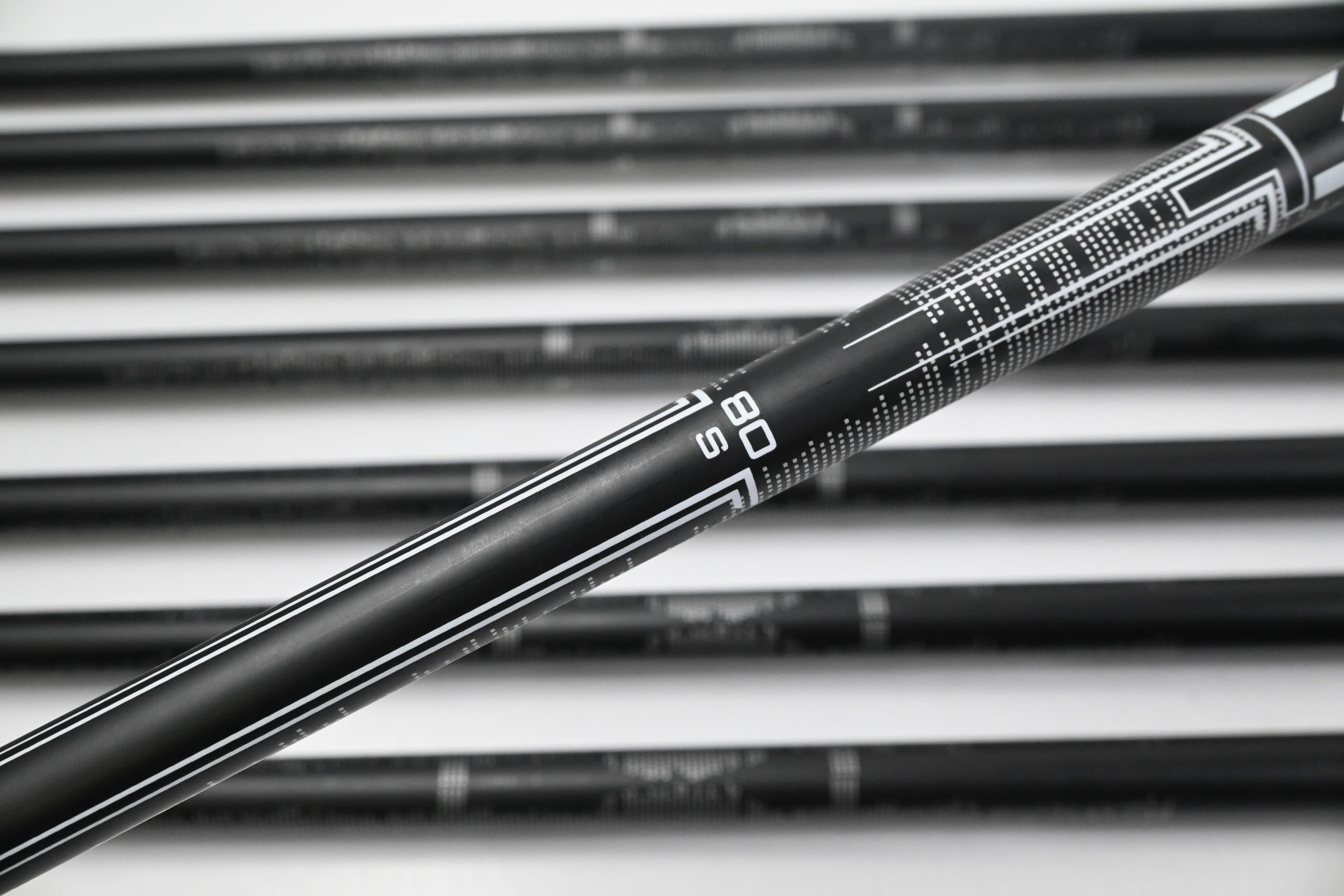 Callaway Elyte Irons / 5-PW+GW+SW / Stiff Flex MMT Black 80 Shafts