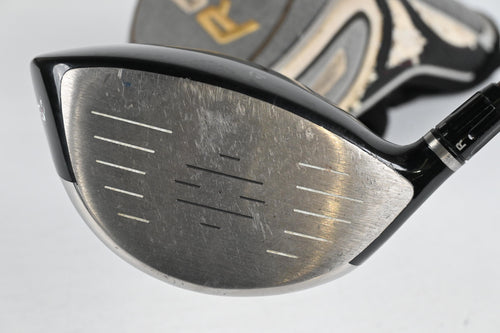 Taylormade R9 460 Driver / 10.5 Degree / Regular Flex Aldila R9 Shaft