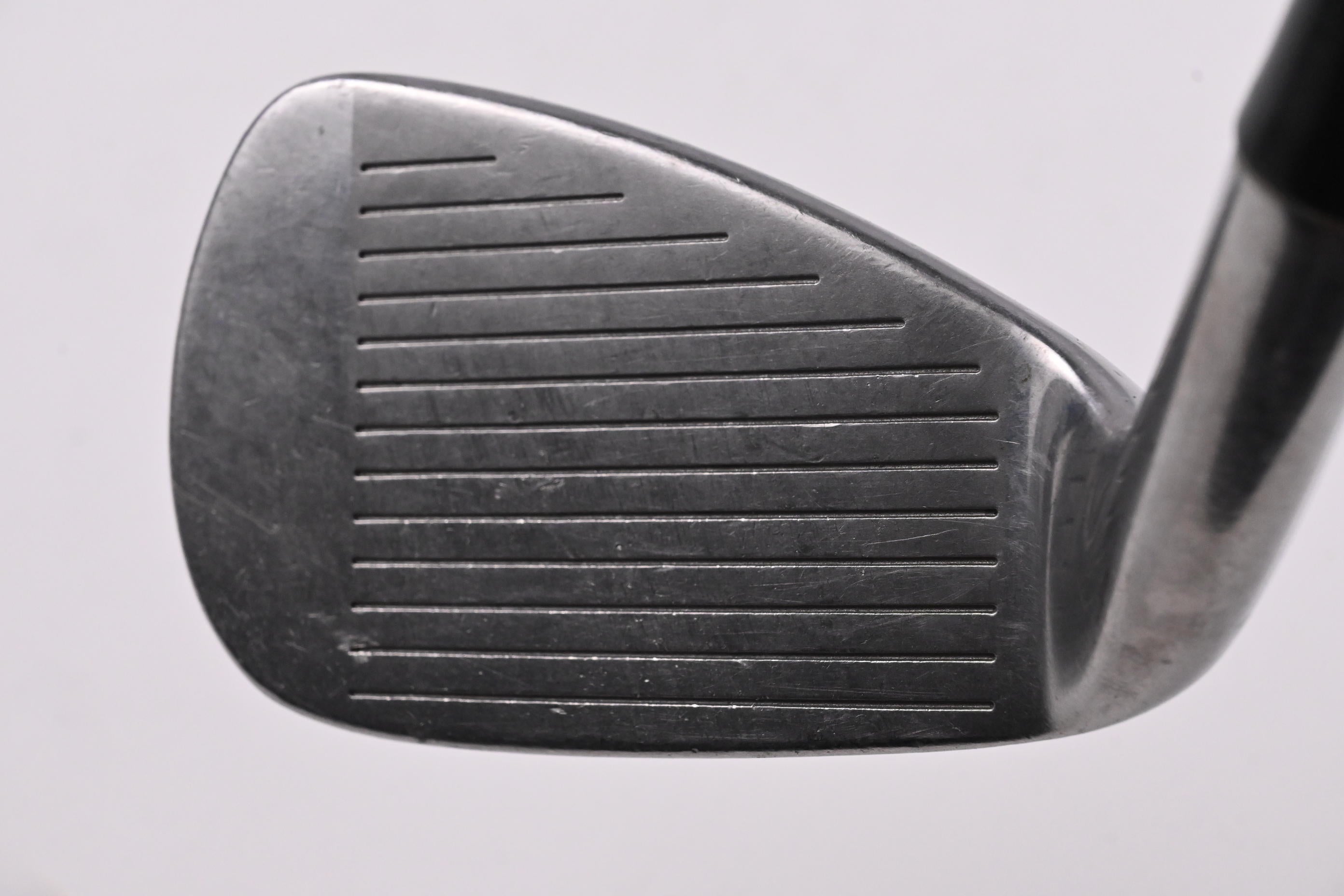 Wilson Di9 Pitching Wedge / 42.5 Degree / Regular Flex UST Recoil ES 760 Shaft