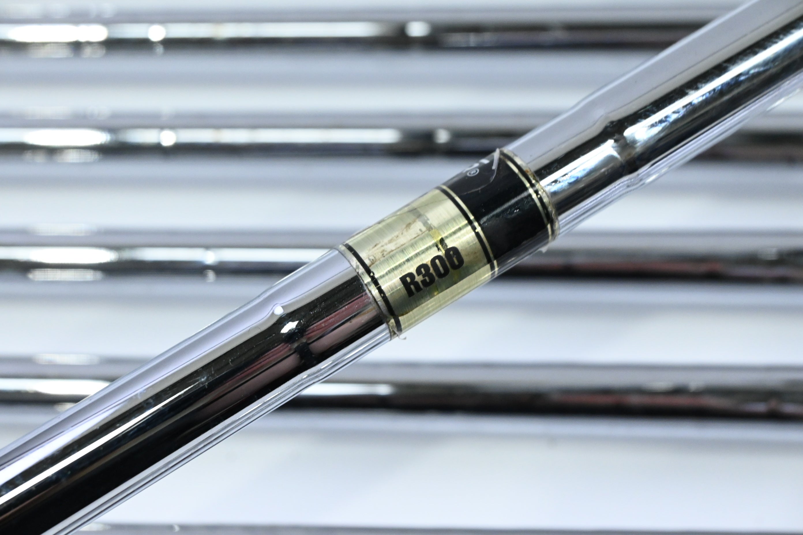 Ping G5 Irons / 3-PW+UW+SW / Black Dot / Regular Flex Ping Shafts