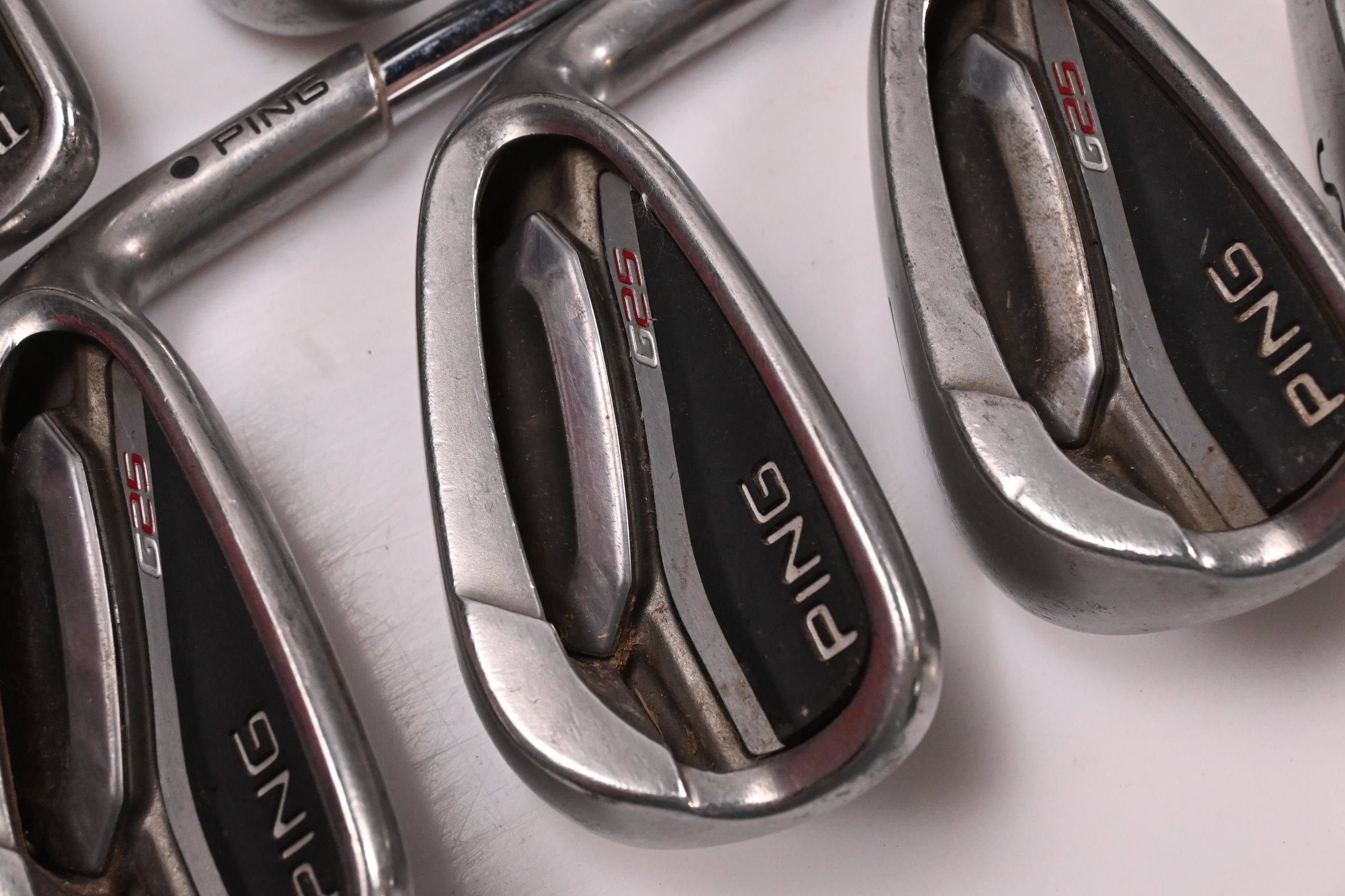Ping G25 Irons / 4-PW+SW / Black Dot / Stiff Flex Ping CFS Shafts