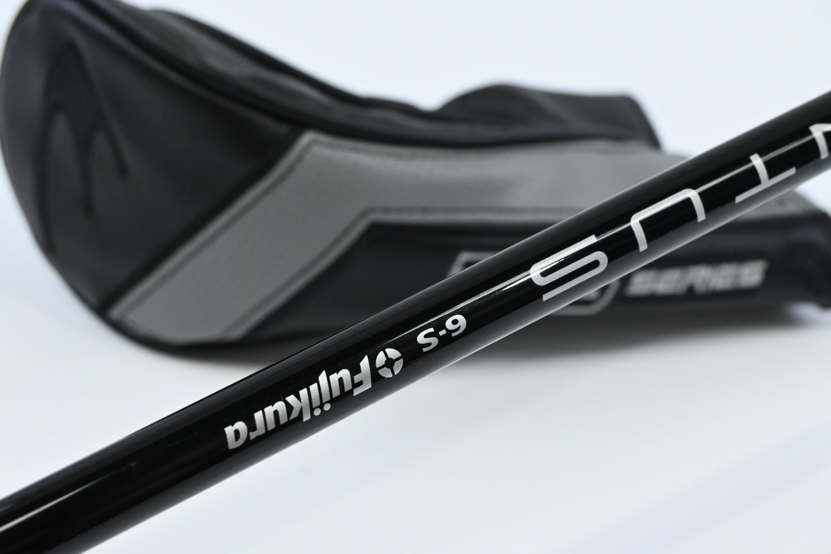 Benross RS Series 4 #4 Hybrid / 24 Degree / Stiff Flex Fujikura Ventus Black 6