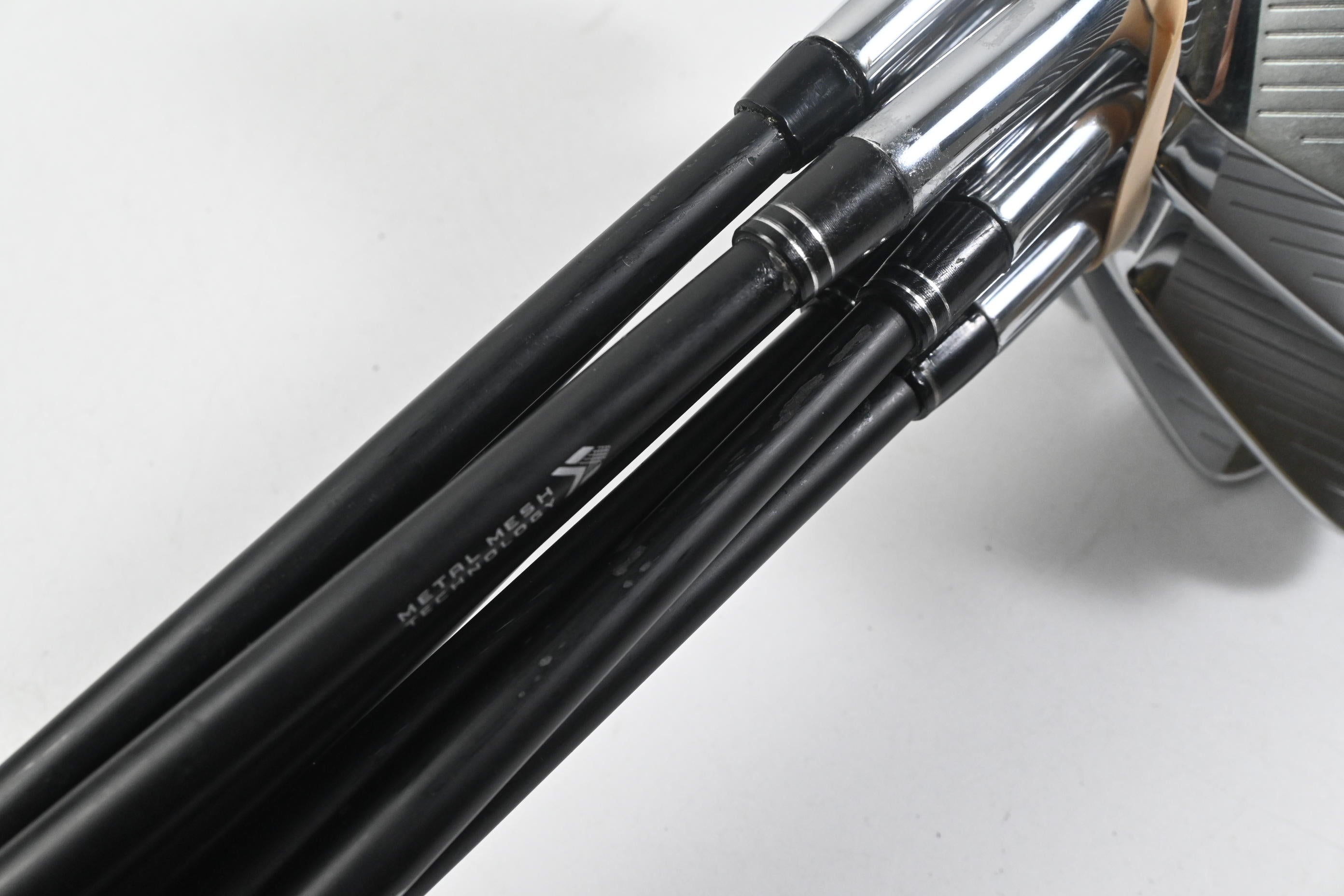 Callaway Elyte Irons / 5-PW+GW+SW / Stiff Flex MMT Black 80 Shafts