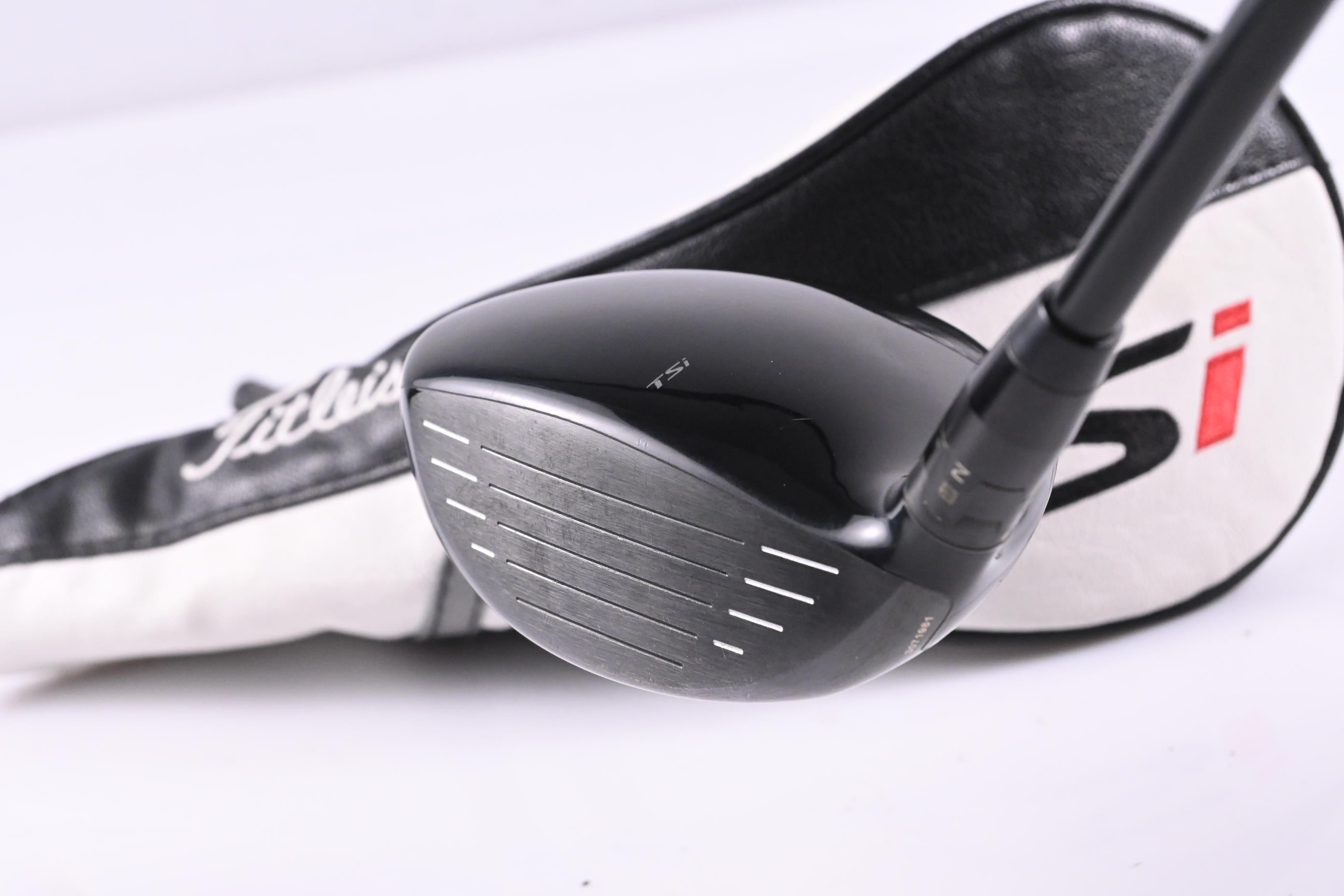 Titleist TSi2 #3 Wood / 15 Degree / Regular Flex Tensei AV Raw Blue 65 Shaft