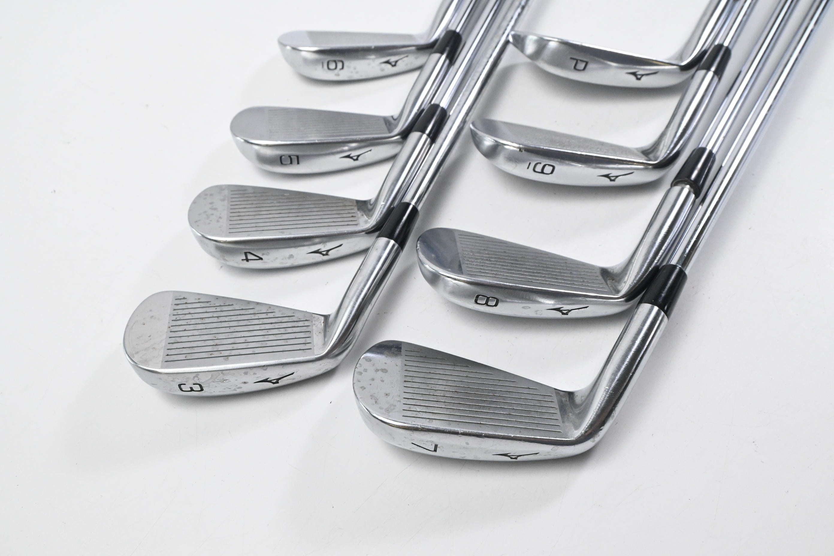 Mizuno MX-200 Irons / 3-PW / Regular Flex Dynalite Gold XP R300 Shafts