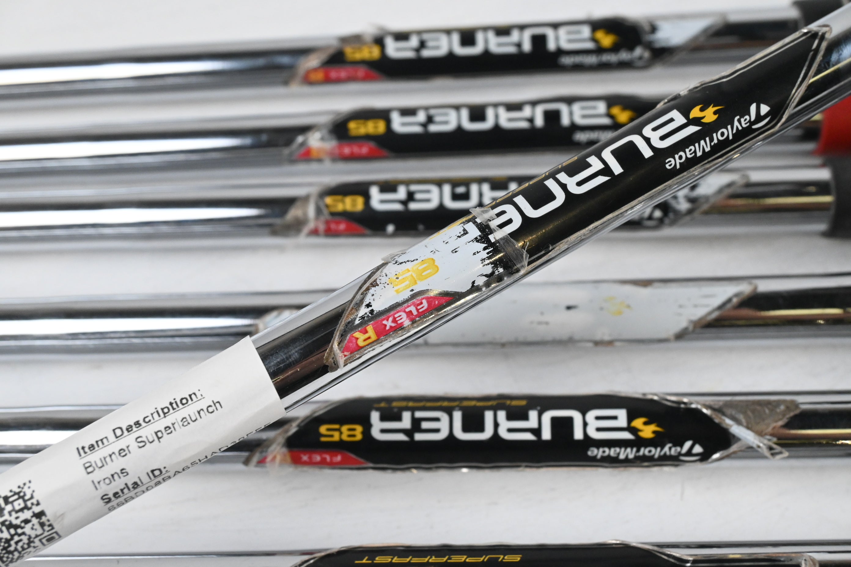 Taylormade Burner Superlaunch Irons / 5-PW+SW / Regular Flex Burner 85 Shafts