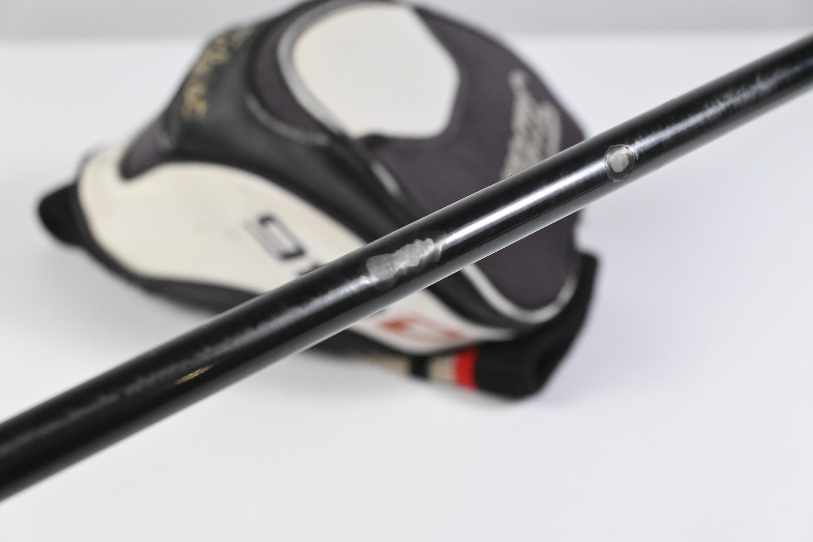 Titleist 910 D3 Driver / 9.5 Degree / Stiff Flex Aldila RIP 60 Shaft