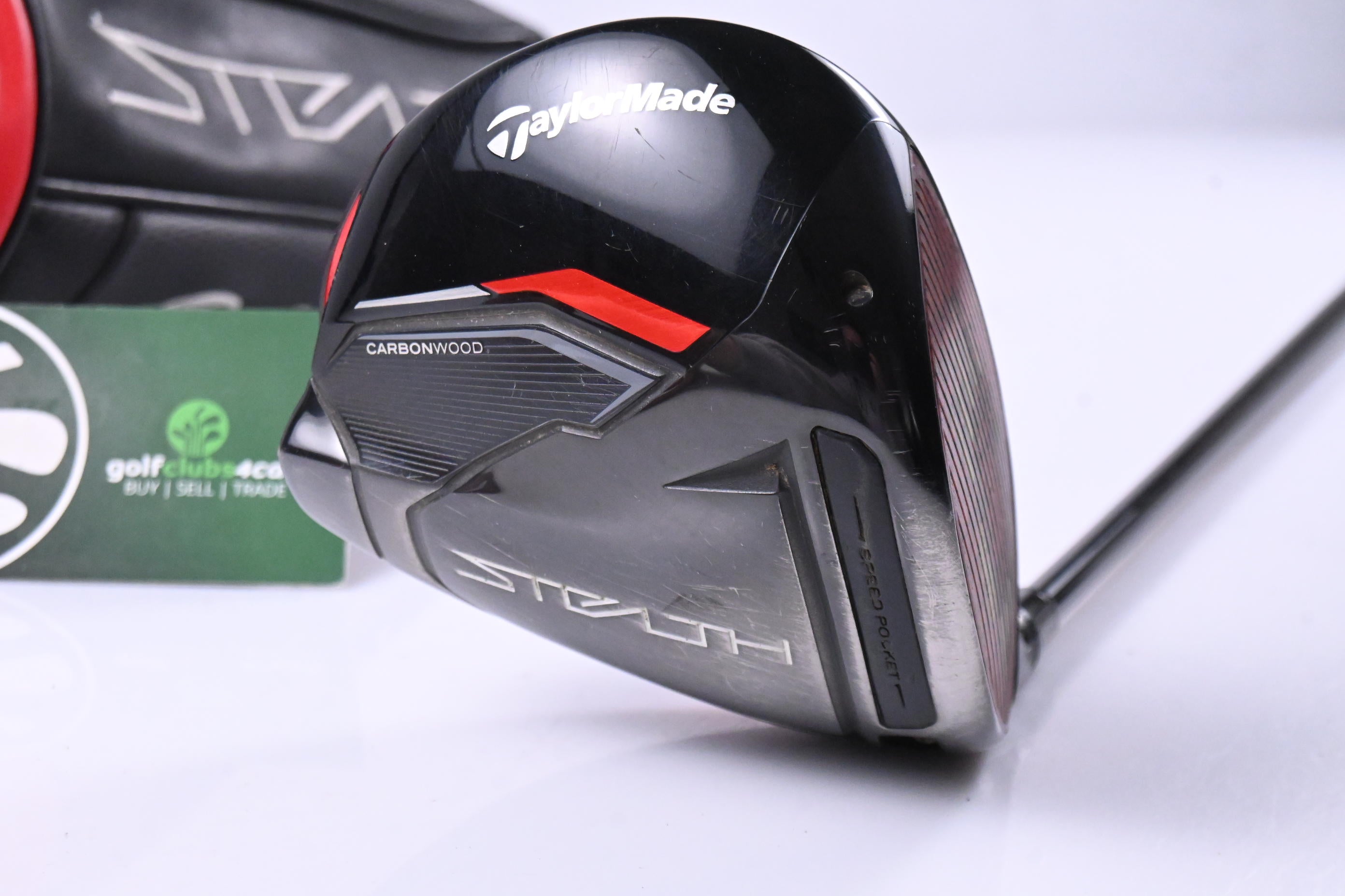 Taylormade Stealth HD Driver / 10.5 Degree / Regular Flex HZRDUS Smoke RDX Red
