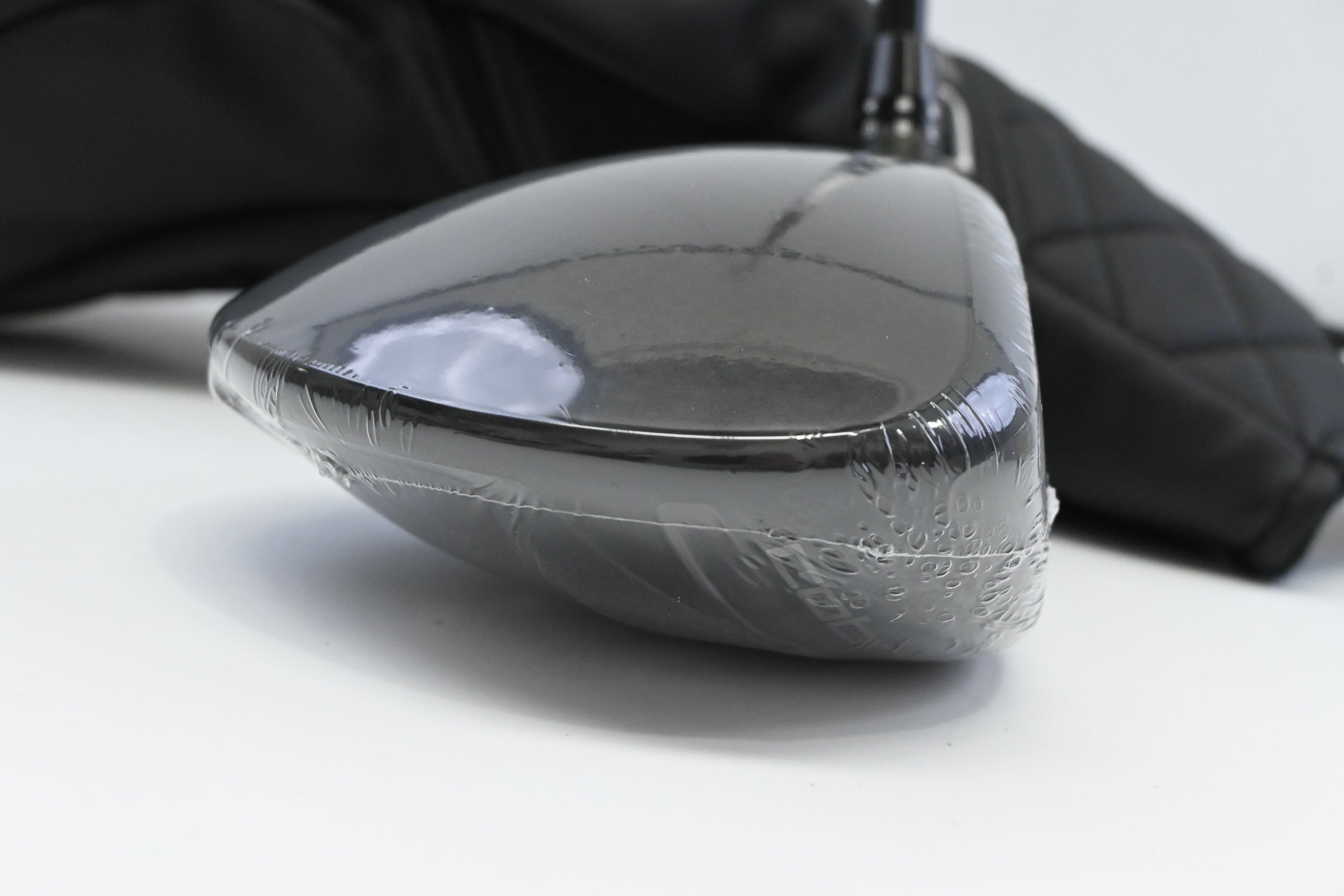 Cobra DS-Adapt LS Driver / 9 Degree / Stiff Flex Denali Black 60 Shaft