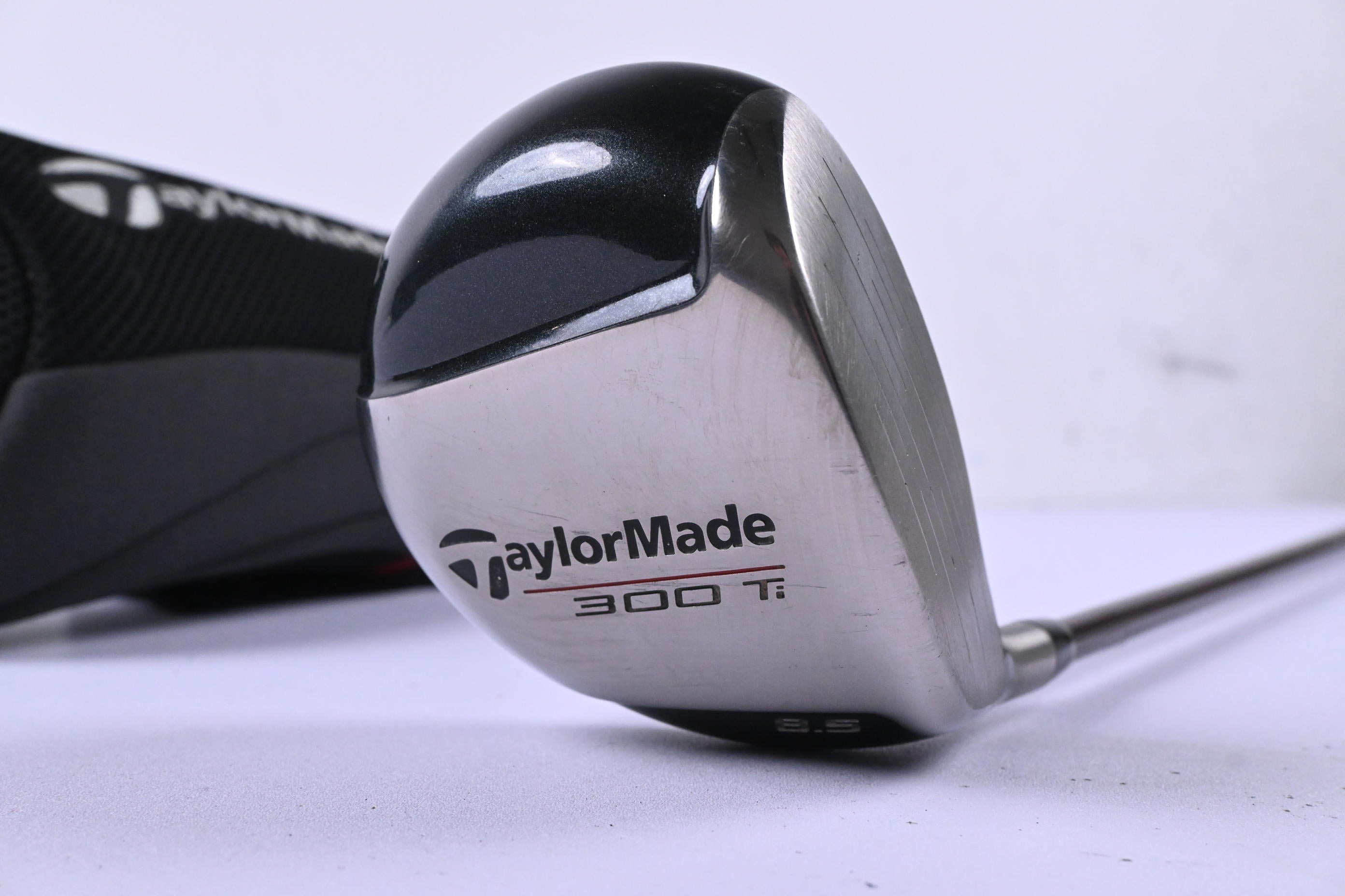Taylormade 300 Ti Driver / 8.5 Degree / Stiff Flex Grafalloy ProLite 35 Shaft