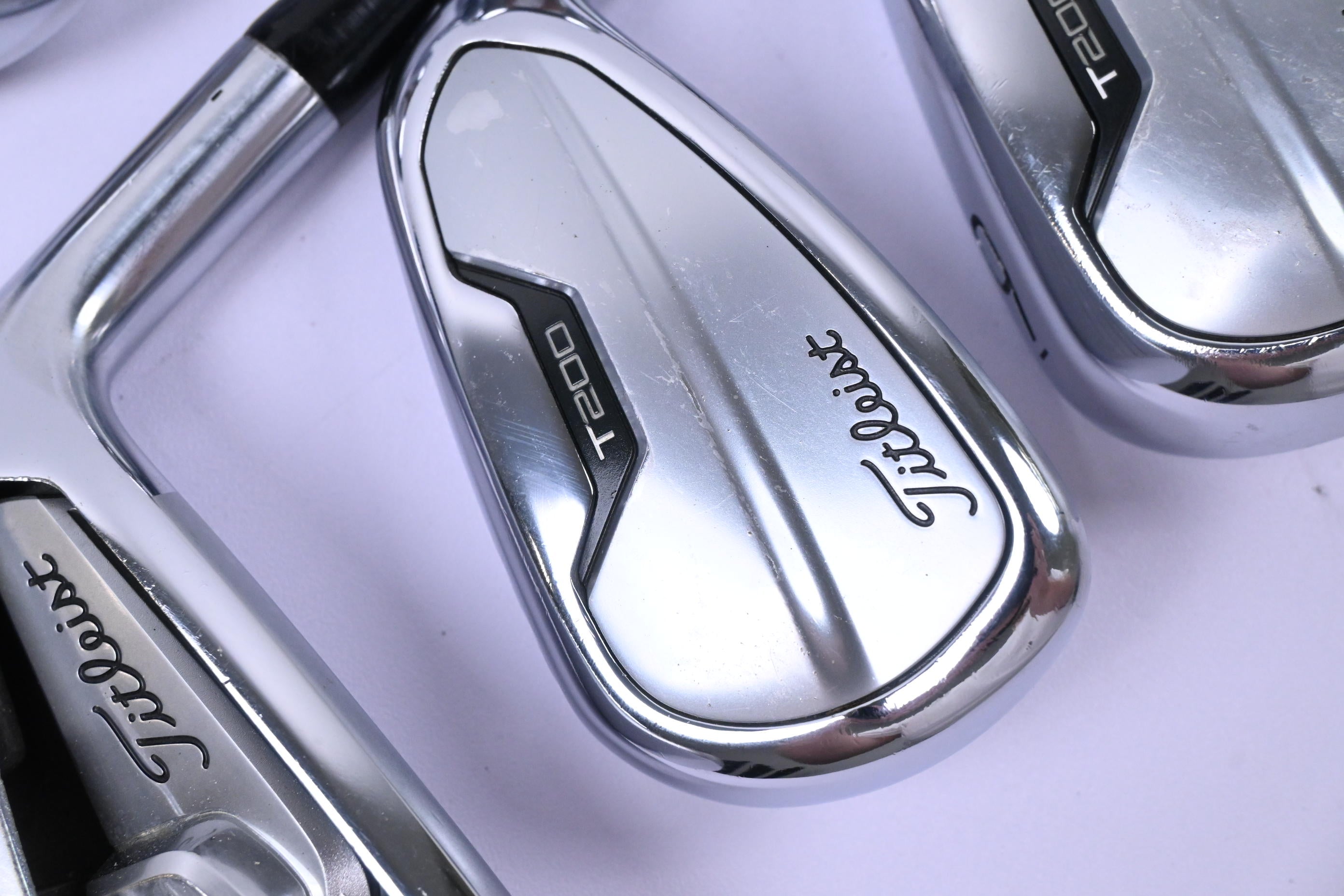 Titleist T300 2019 Irons / 5-9i / Stiff Flex Tensei AV Blue AM(2) Shafts