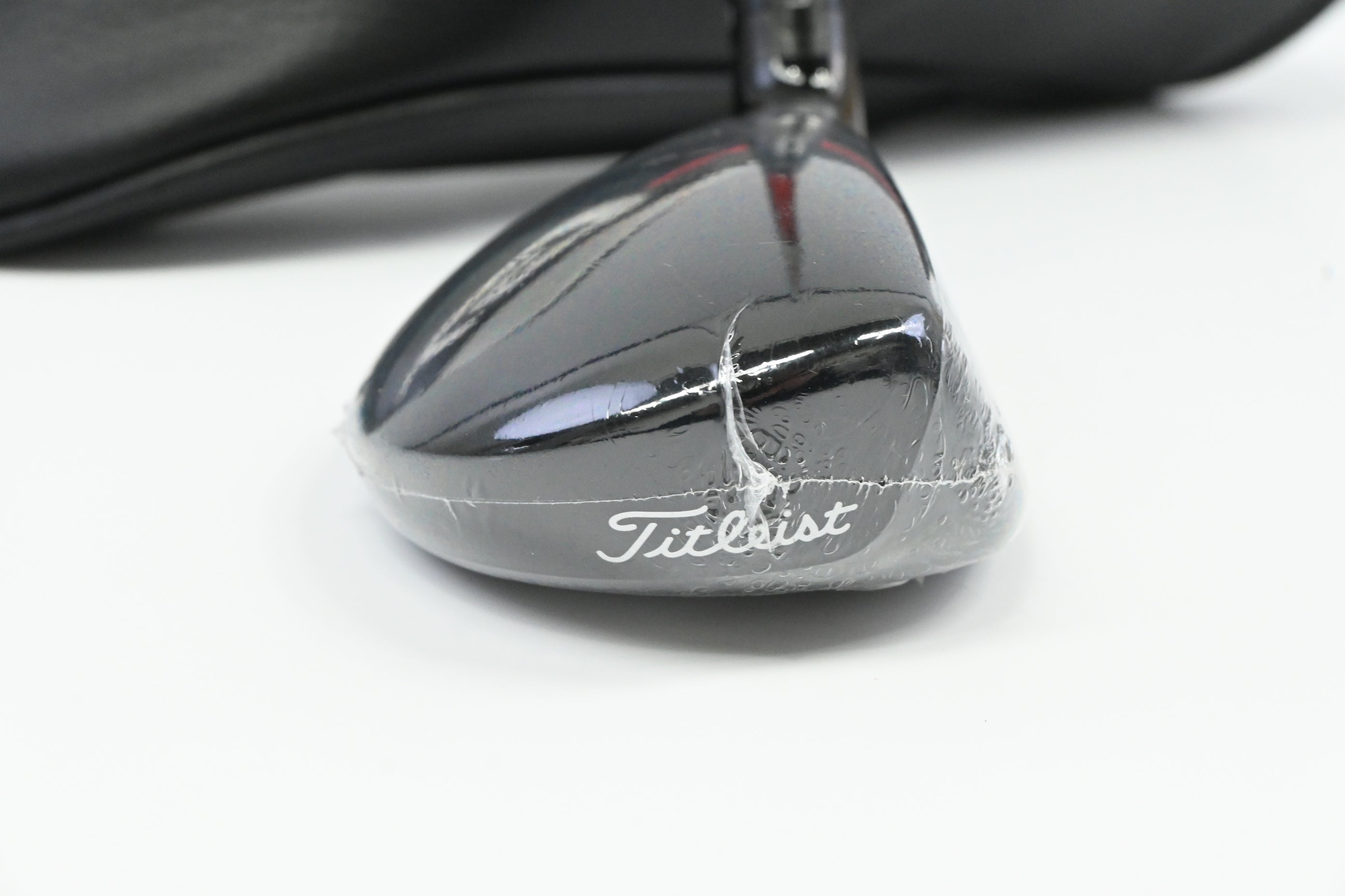Titleist GT2 #5 Hybrid / 24 Degree / Regular Flex Project X Denali Red 60 Shaft