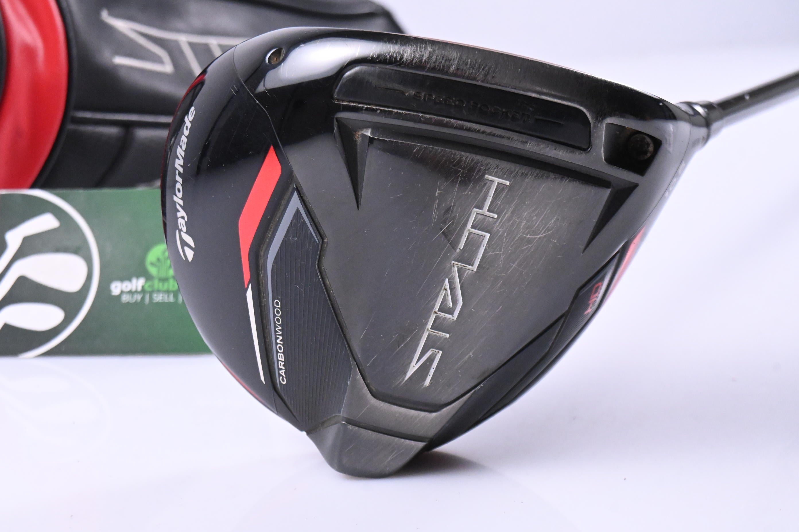 Taylormade Stealth HD Driver / 10.5 Degree / Regular Flex HZRDUS Smoke RDX Red