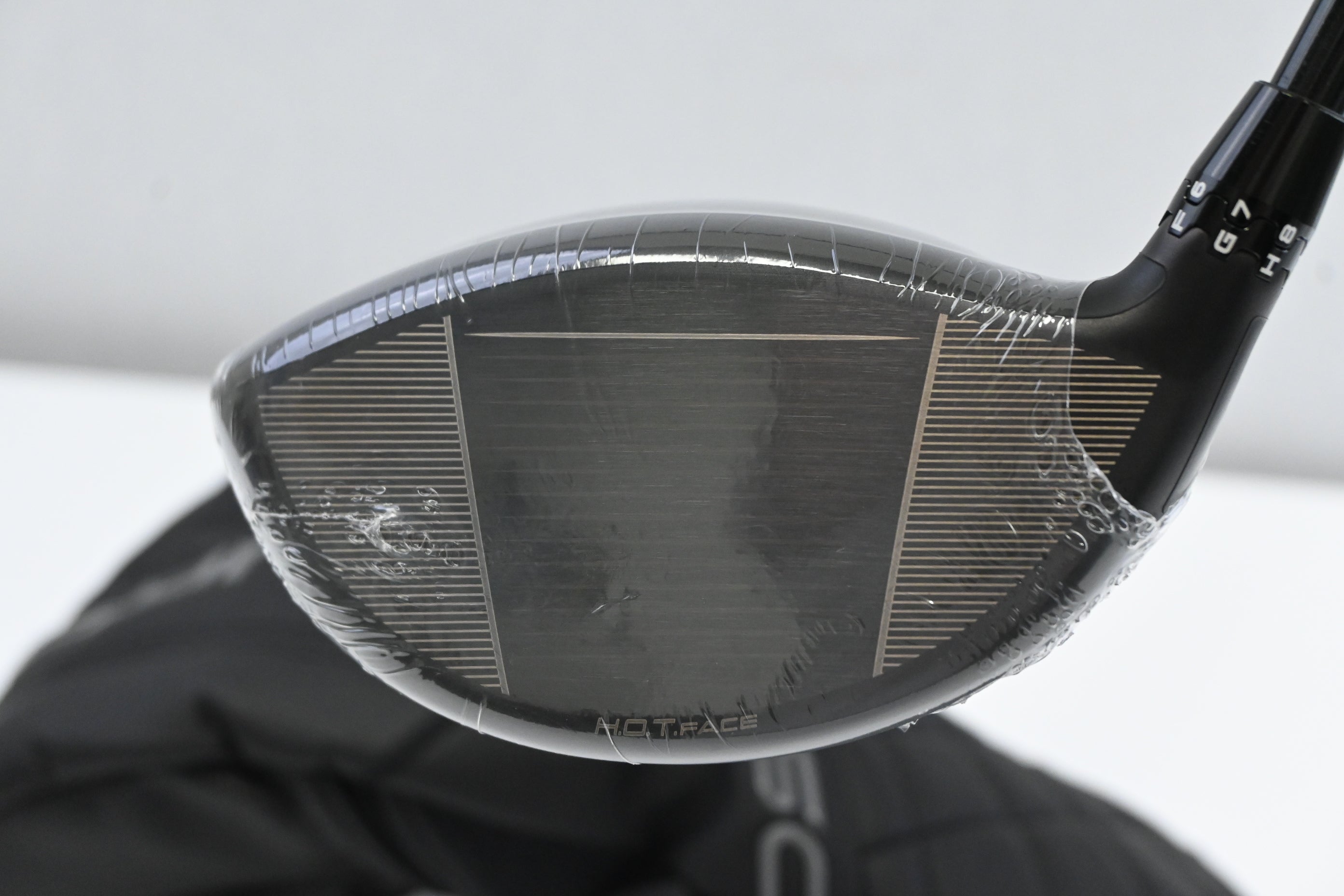 Cobra DS-Adapt LS Driver / 9 Degree / Stiff Flex Denali Black 60 Shaft
