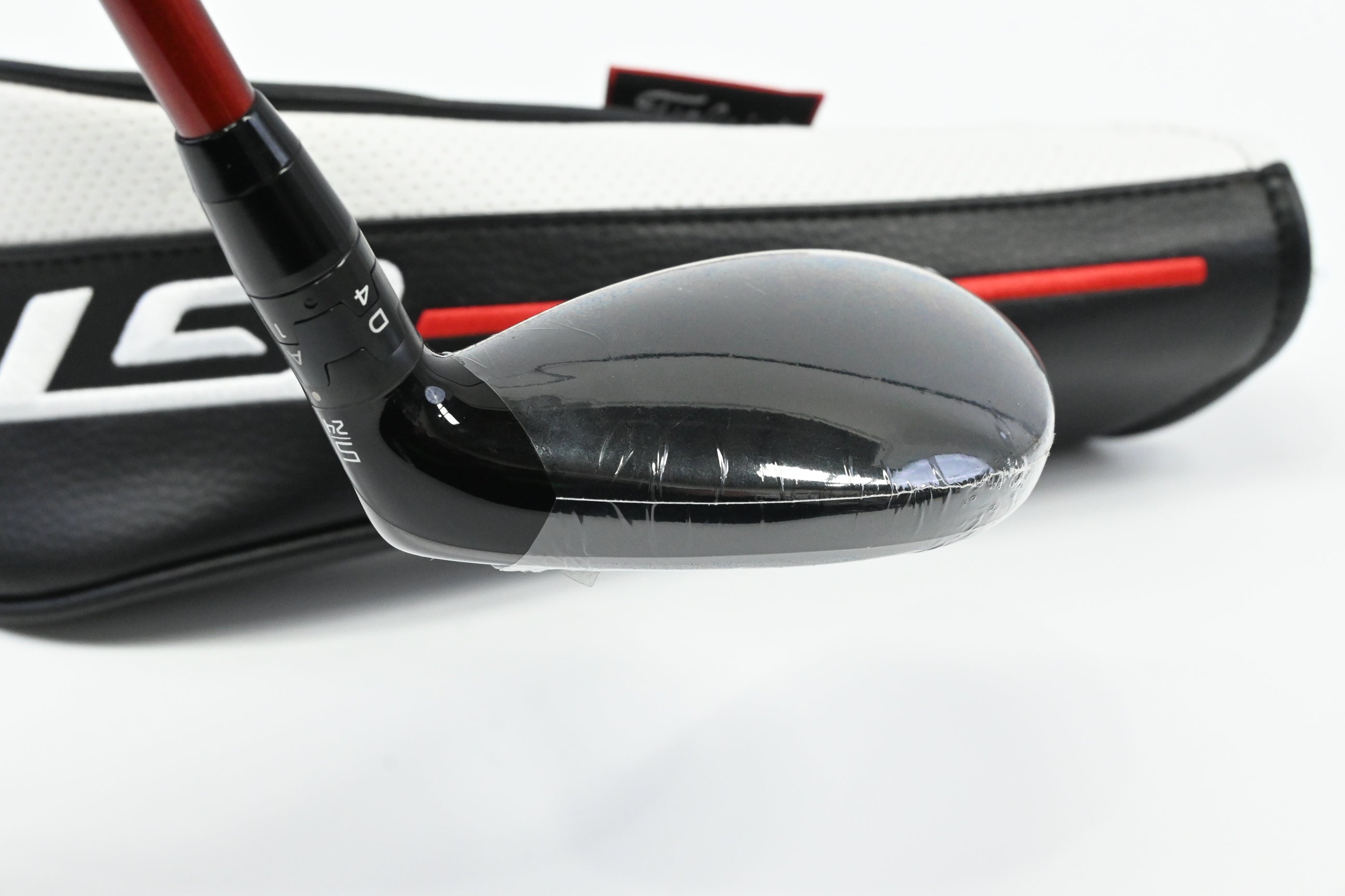 Titleist GT2 #5 Hybrid / 24 Degree / Regular Flex Project X Denali Red 60 Shaft