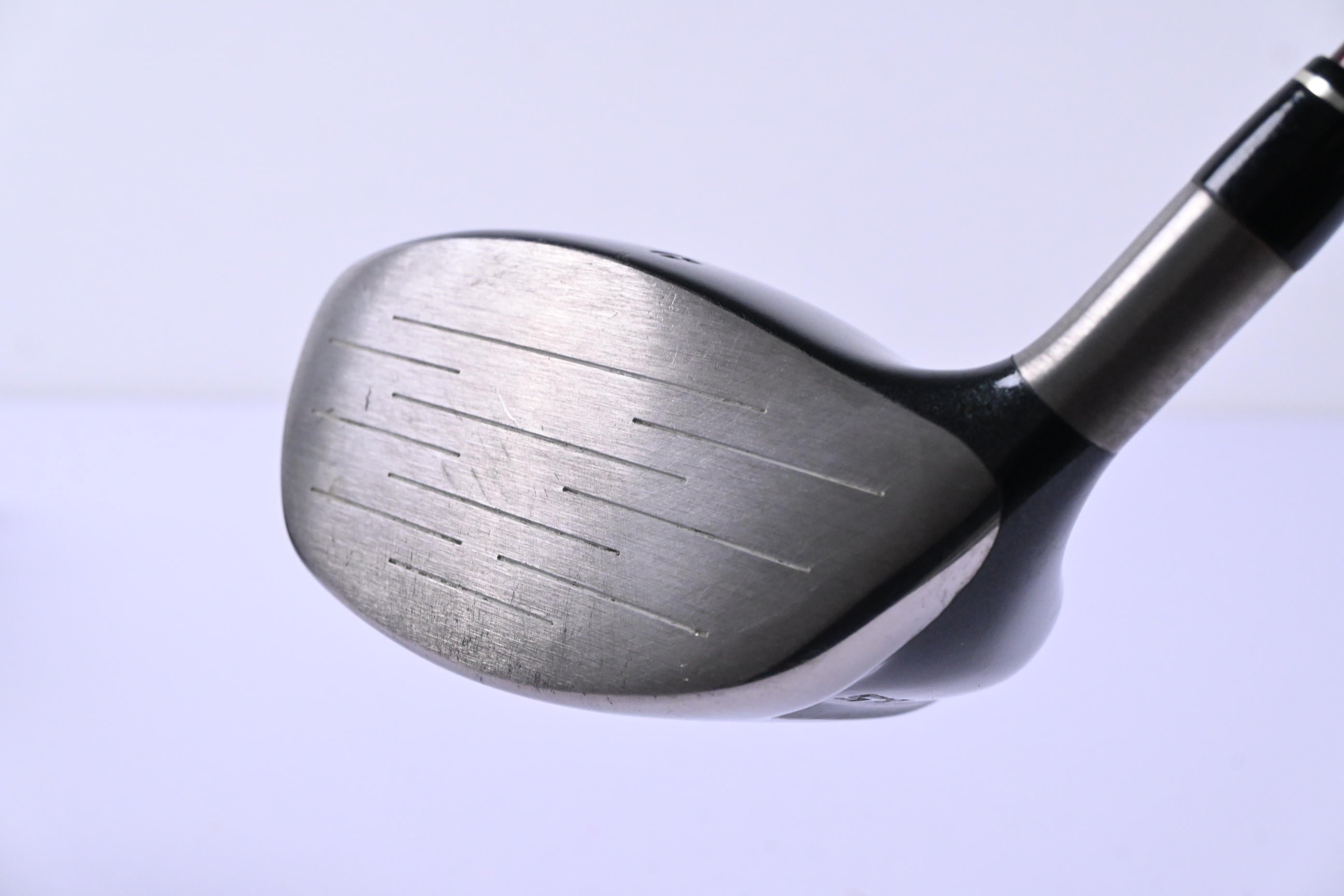 Taylormade 300 Ti Driver / 8.5 Degree / Stiff Flex Grafalloy ProLite 35 Shaft