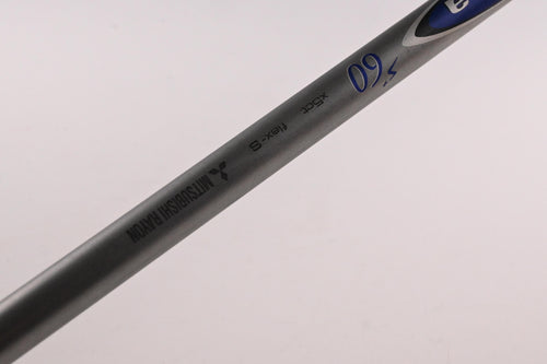 Titleist 910 D2 Driver / 9.5 Degree / Stiff Flex Diamana S+ Blue 60 Shaft