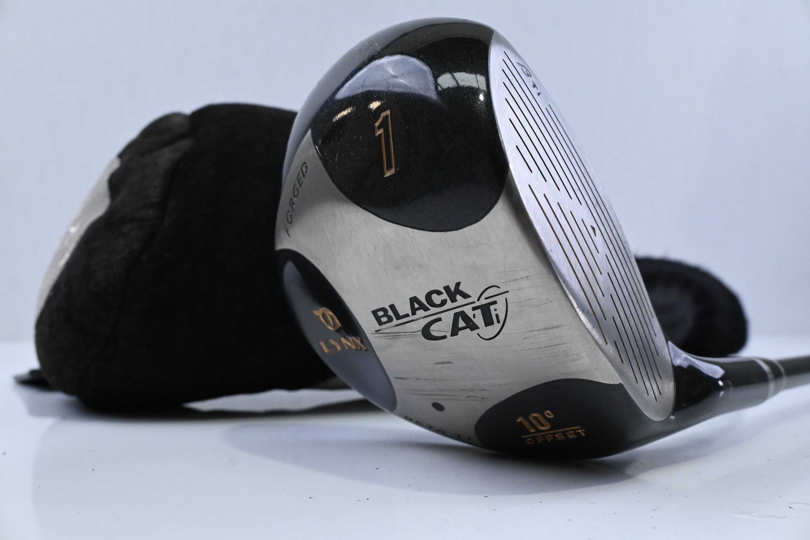 Lynx Black Cat Driver / 10 Degree / Regular Flex Dual Flare 730 Shaft