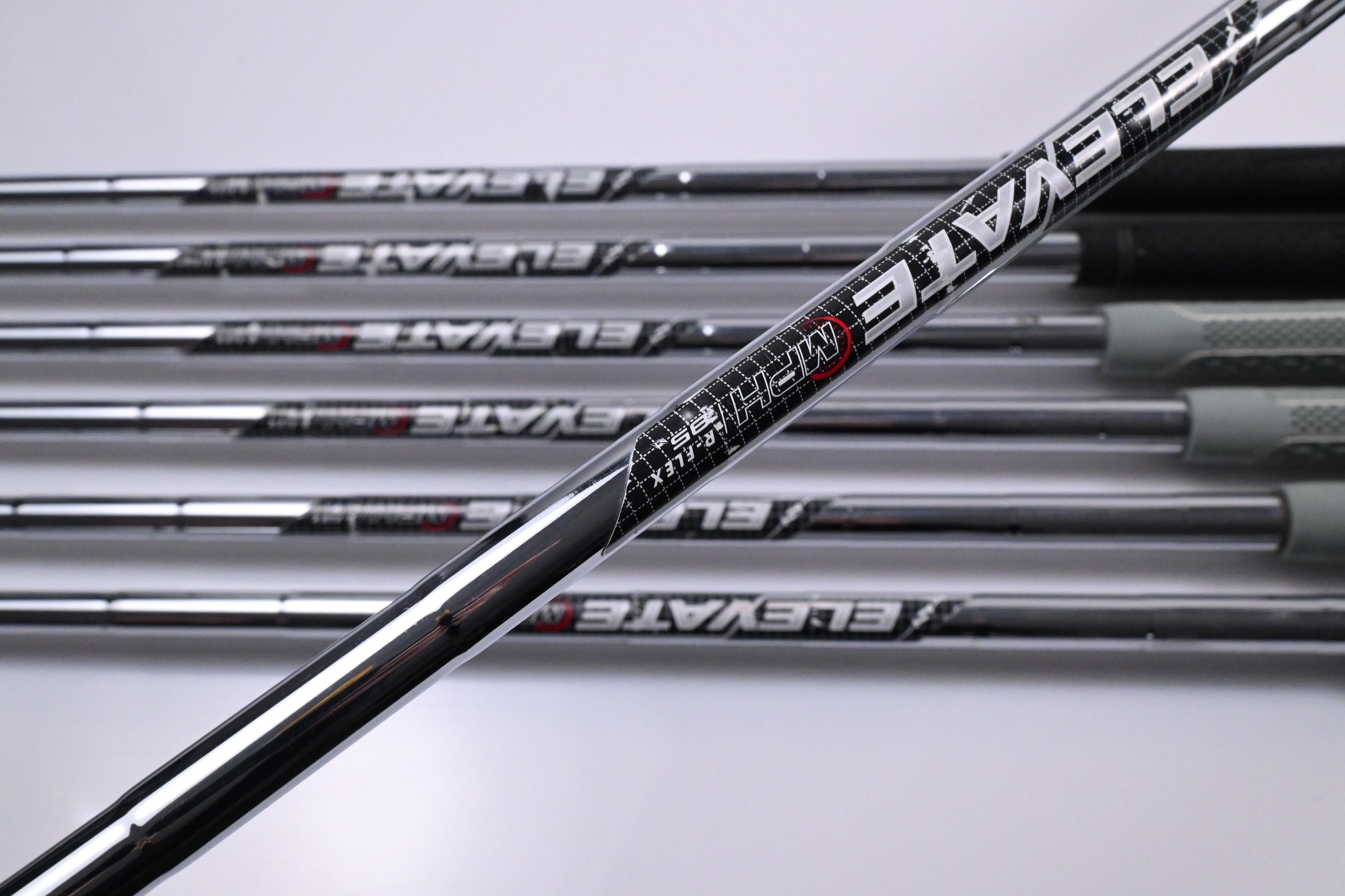 Callaway Big Bertha 2023 Irons / 5-PW+SW / Regular Flex Elevate MPH 85 Shafts