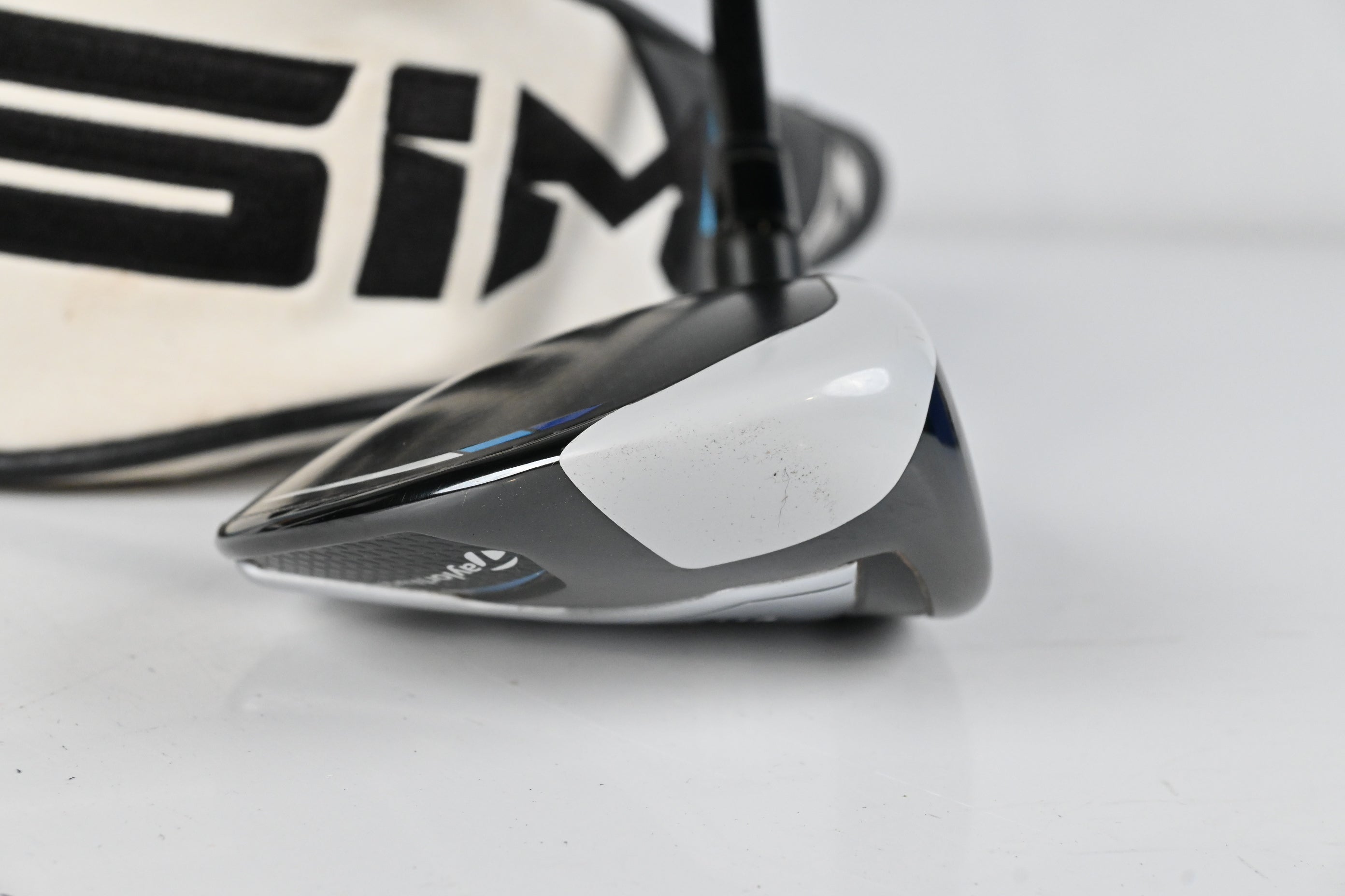 Taylormade SIM2 Ti #3 Wood / 15 Degree / Stiff Flex Tensei AV RAW Blue 65 Shaft