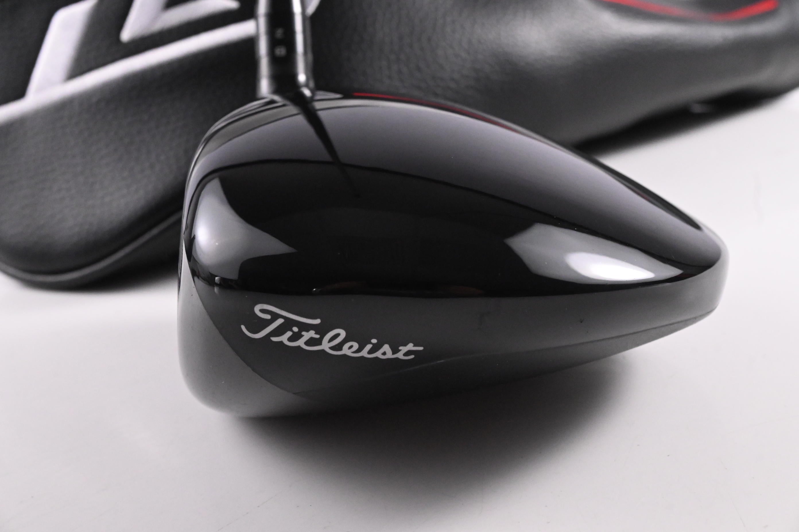 Left Hand Titleist GT3 Driver / 9 Degree / TX-Flex Project X Black 70 Shaft