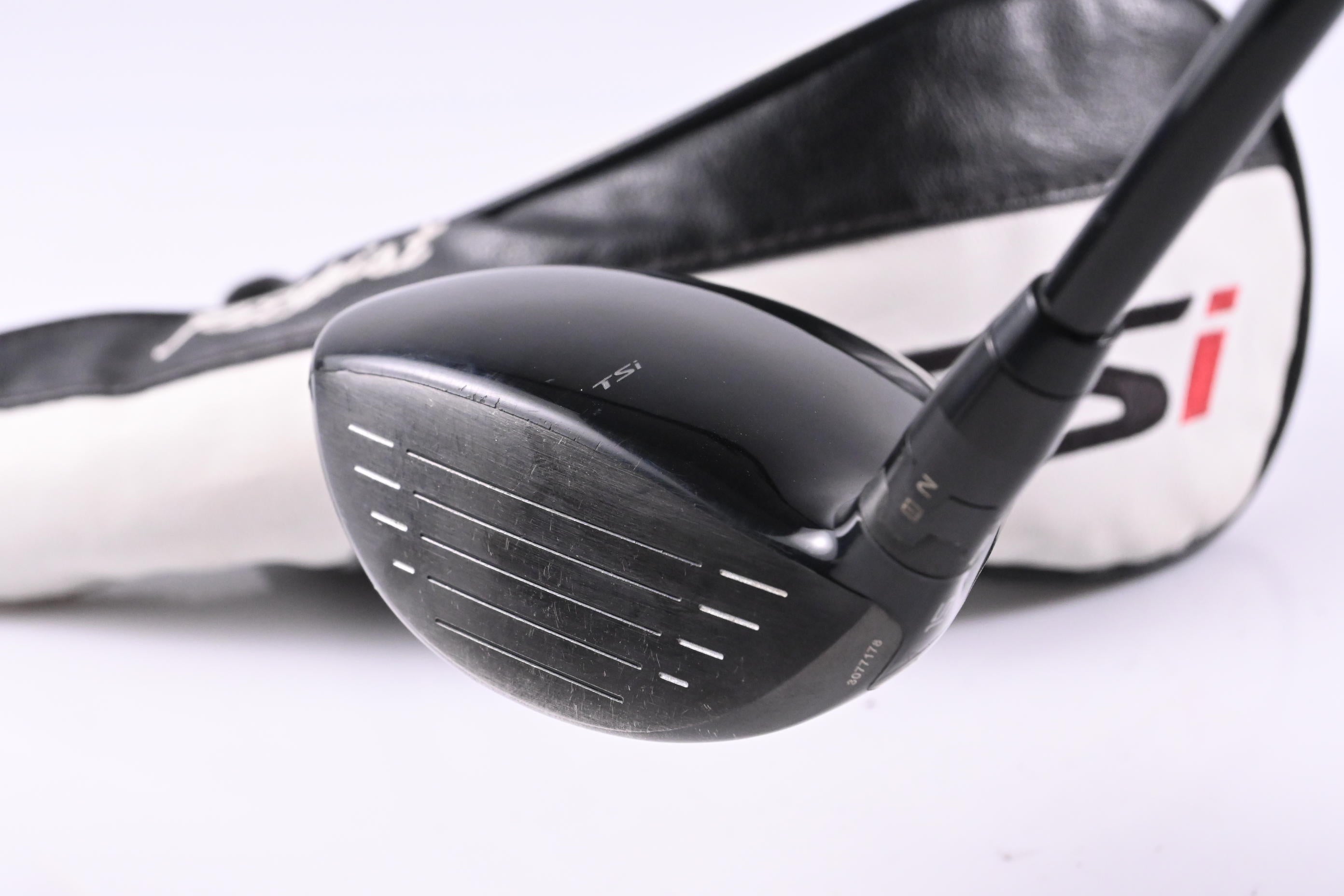 Titleist TSi3 #3 Wood / 15 Degree / Stiff Flex Tensei AV Raw Blue 65 Shaft