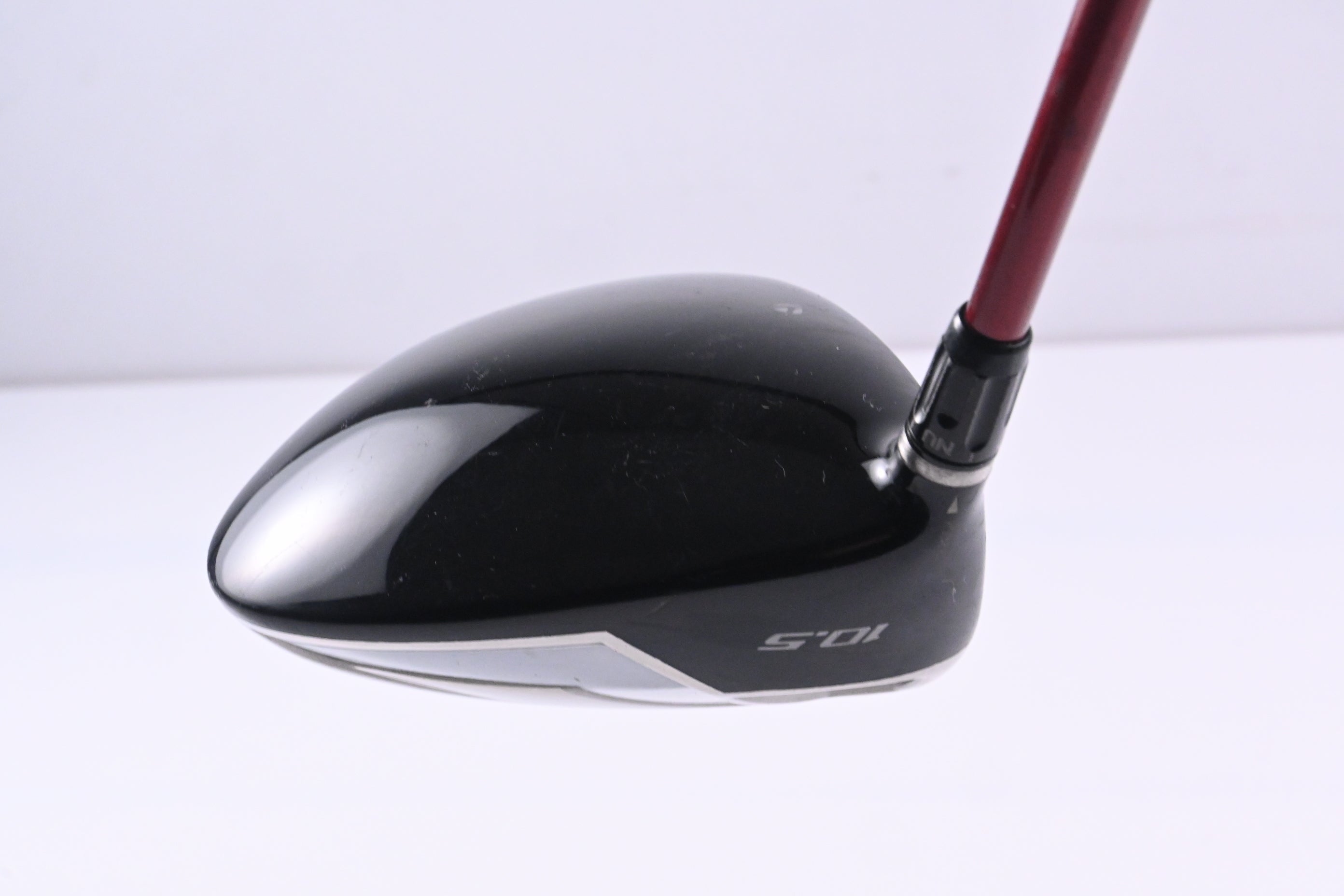 Left Hand Taylormade R9 460 Driver / 10.5 Degree / Regular Flex Reax 60 Shaft