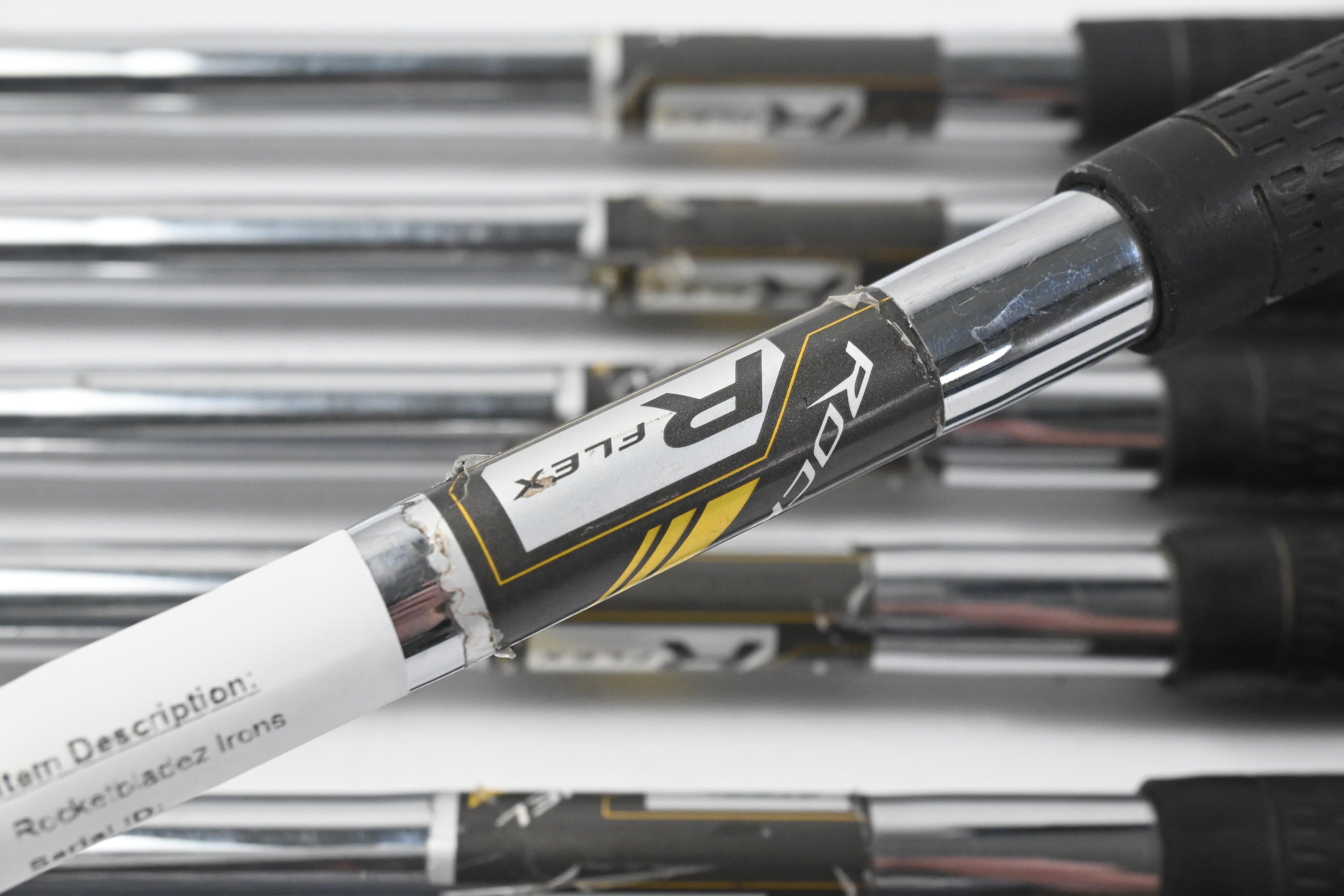 Taylormade Rocketbladez Irons / 4-9i / Regular Flex Rocketfuel 85 Shafts
