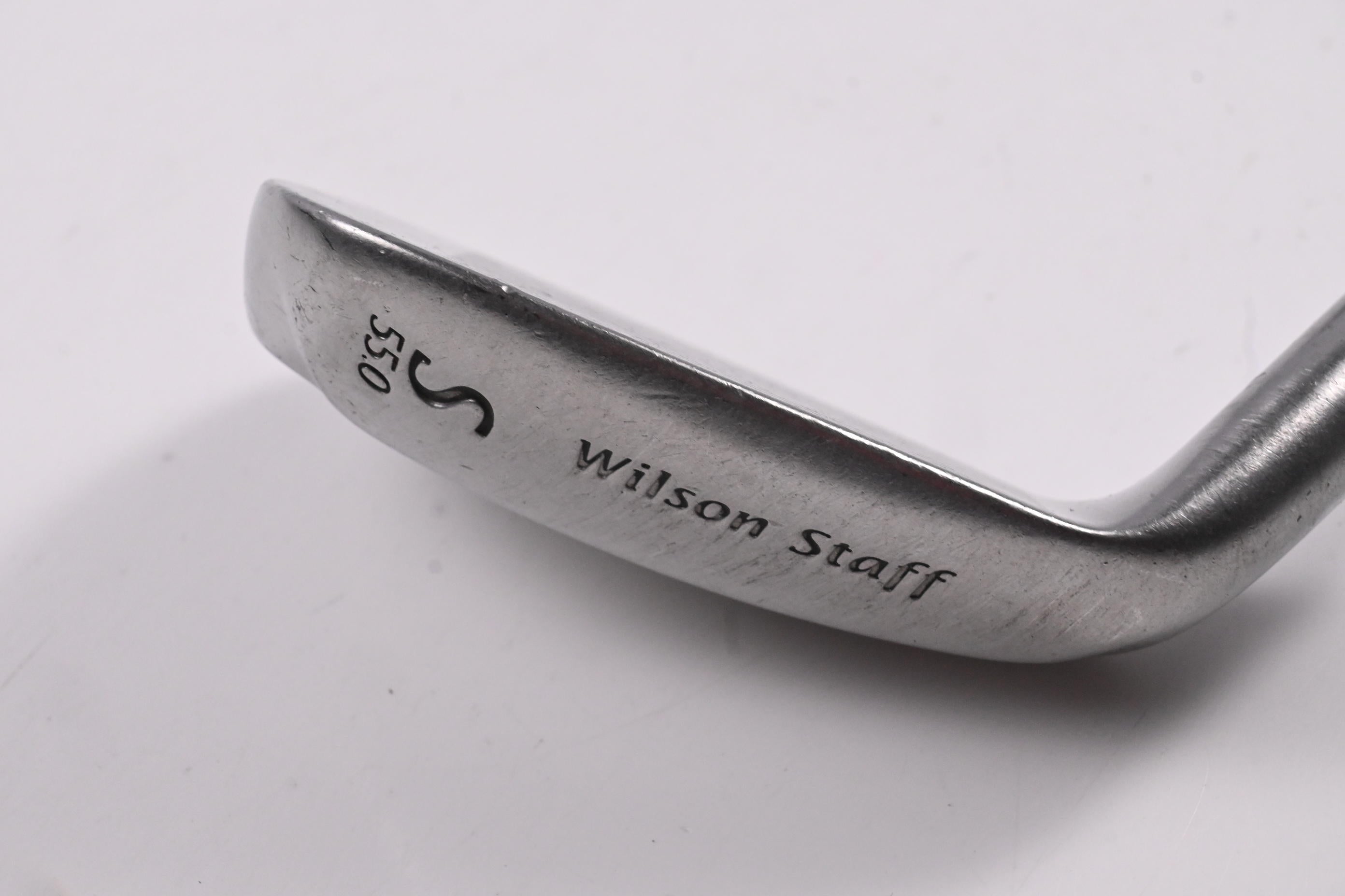 Wilson Di9 Sand Wedge / 55 Degree / Regular Flex Proforce V2 Red 65 Shaft