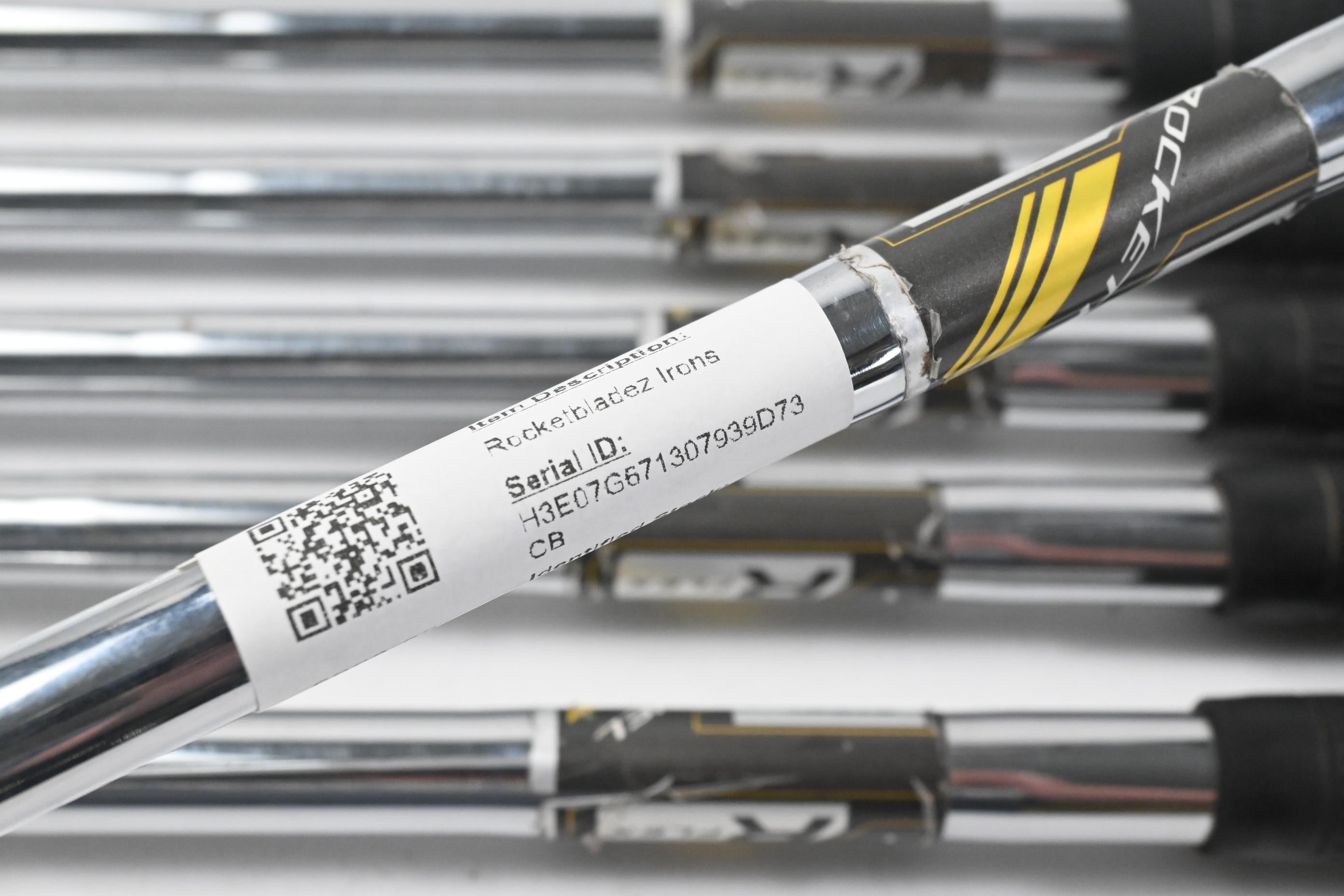 Taylormade Rocketbladez Irons / 4-9i / Regular Flex Rocketfuel 85 Shafts