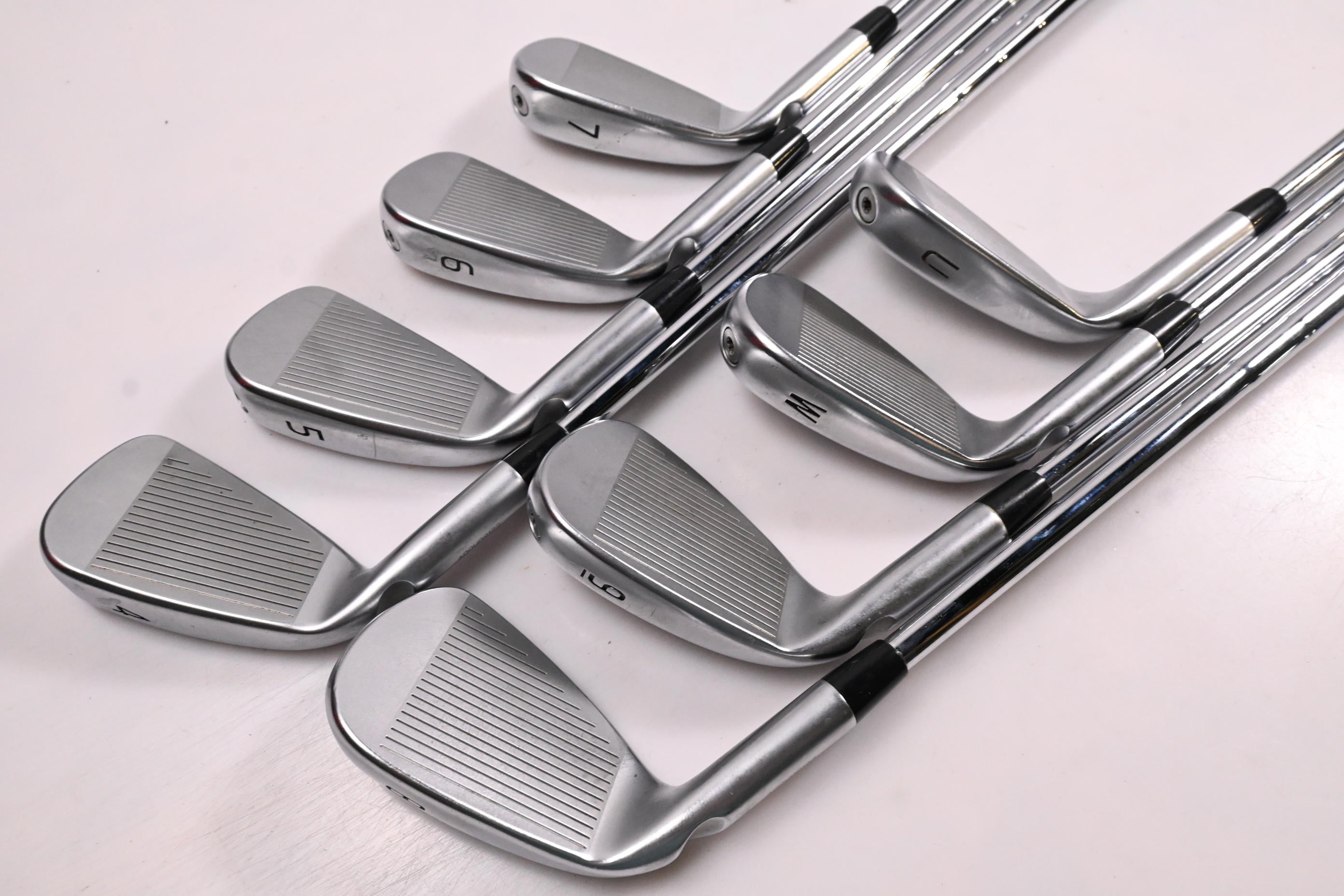 Ping i230 Irons / 4-PW+GW / Red Dot / X-Flex NS Pro Modus 3 Tour 105 Shafts