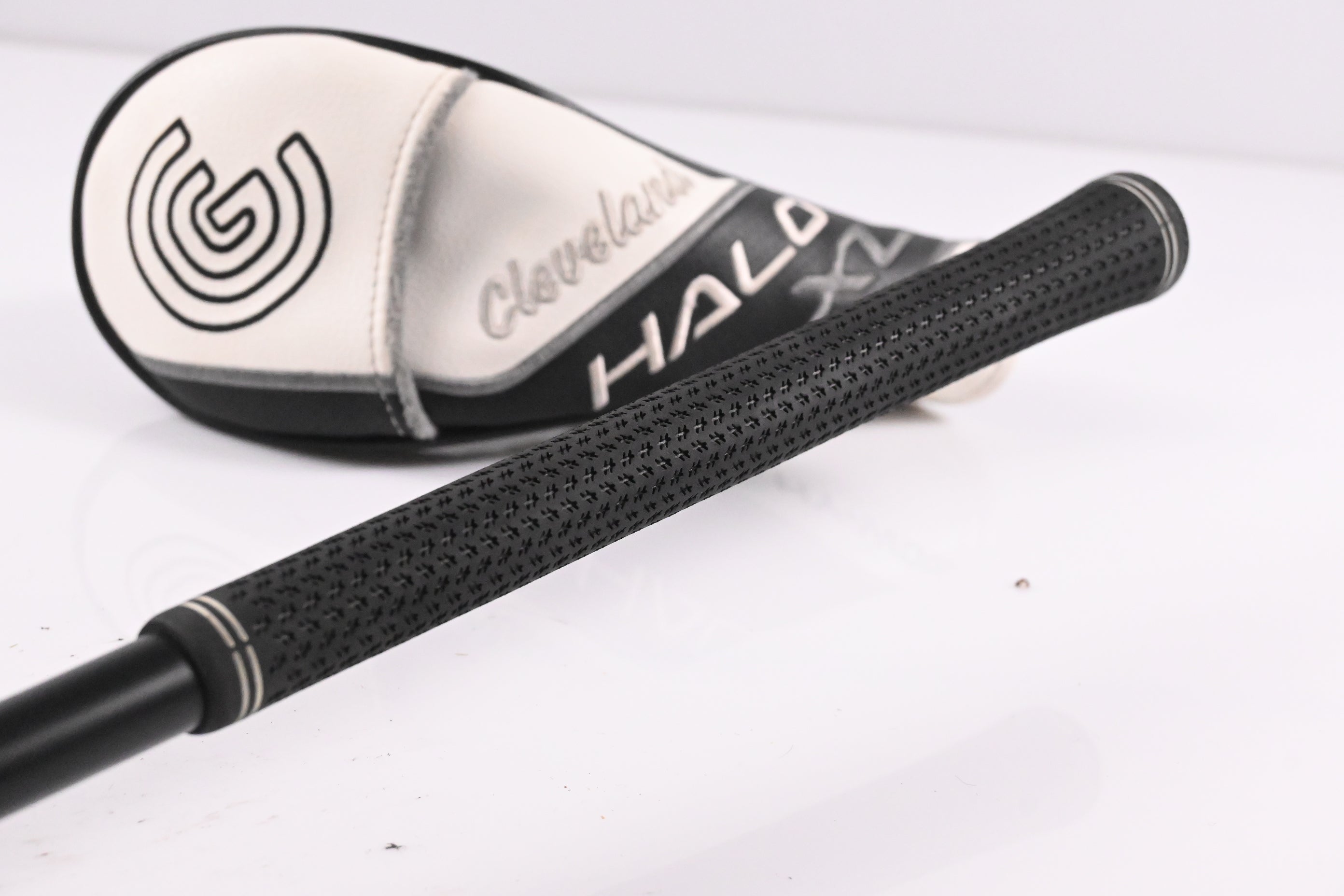 Cleveland Halo XL Hy-Wood #3+ Hybrid / 17 Degree / Stiff Flex HZRDUS Gen4 60
