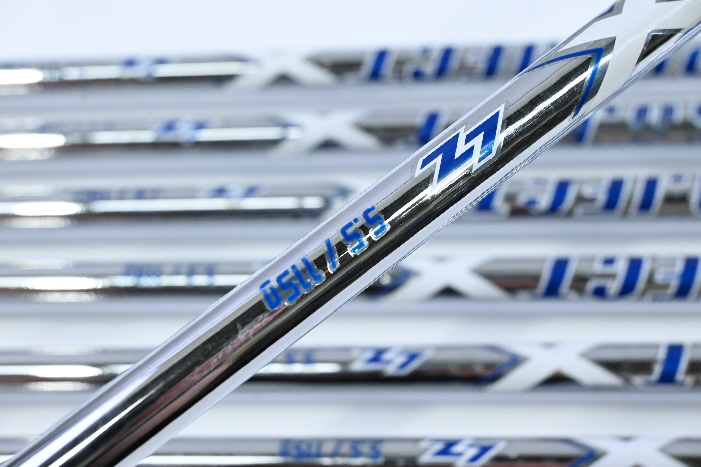 Ping i500 Irons / 4-PW / Black Dot / Regular Plus Flex Project X LZ 115 Shafts