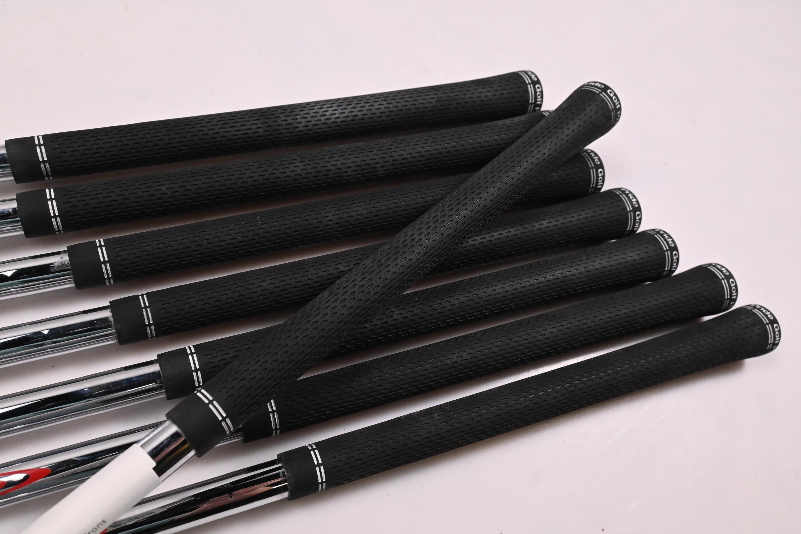 Ping i230 Irons / 4-PW+GW / Red Dot / X-Flex NS Pro Modus 3 Tour 105 Shafts