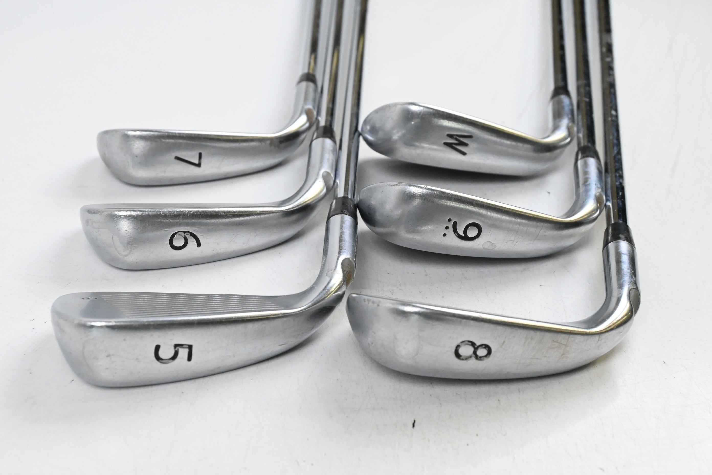 Ping G400 Irons / 5-PW / White Dot / Regular Flex Ping AWT 2.0 Shafts