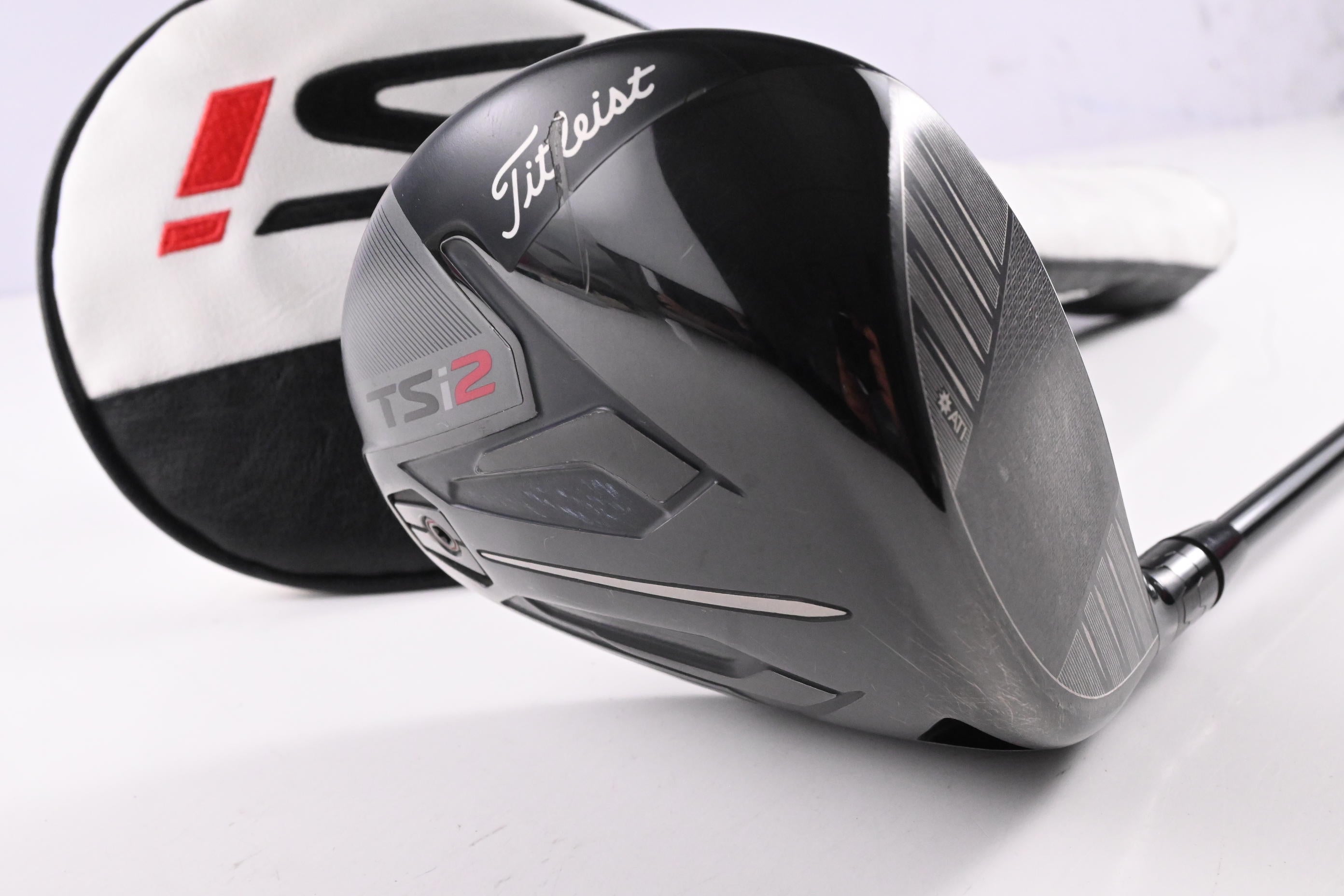 Titleist TSi2 Driver / 9 Degree / X-Flex HZRDUS Smoke Black RDX 60 Shaft