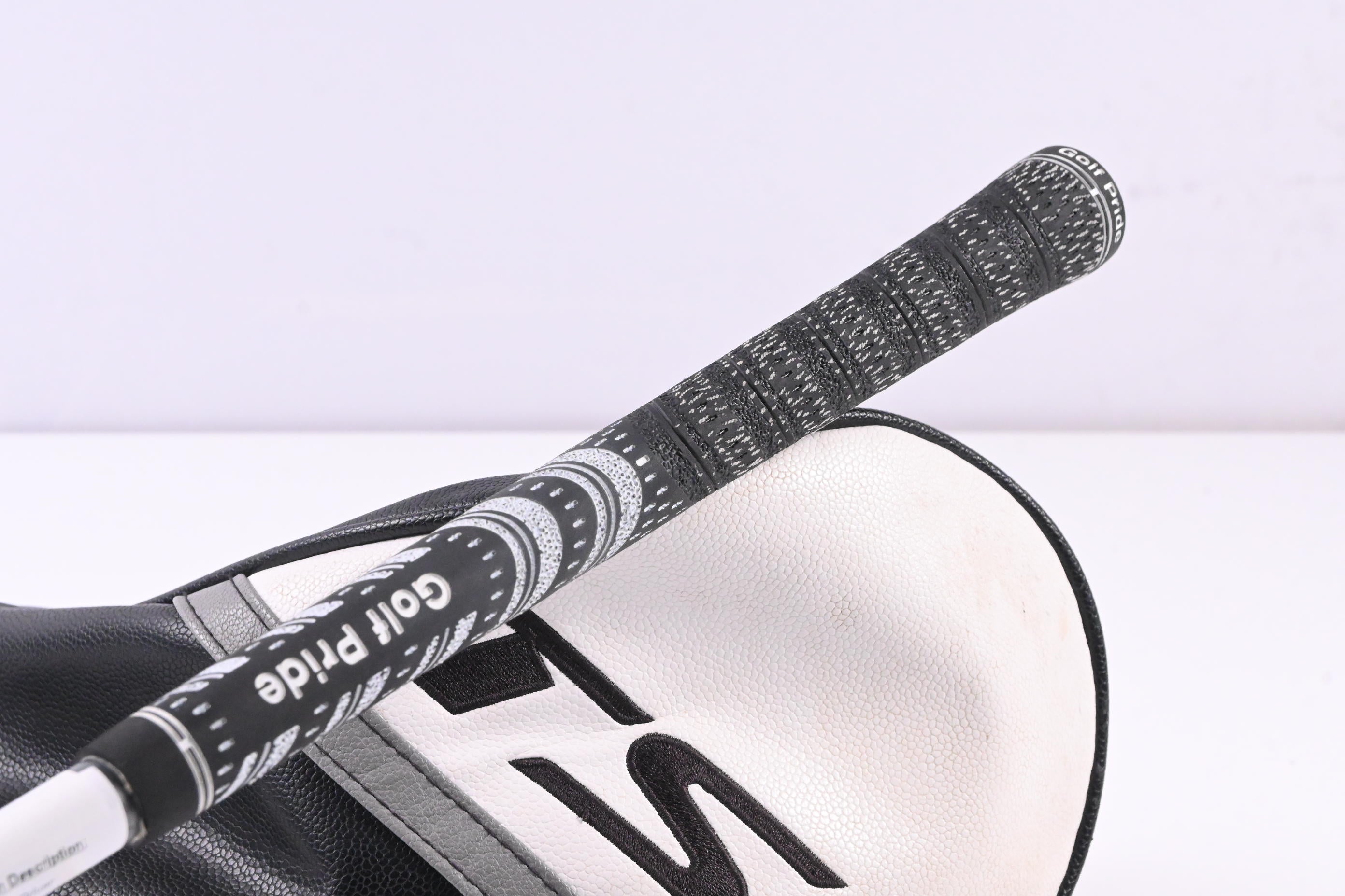 Titleist TSR3 Driver / 9 Degree / Regular Flex HZRDUS Silver 50 Shaft