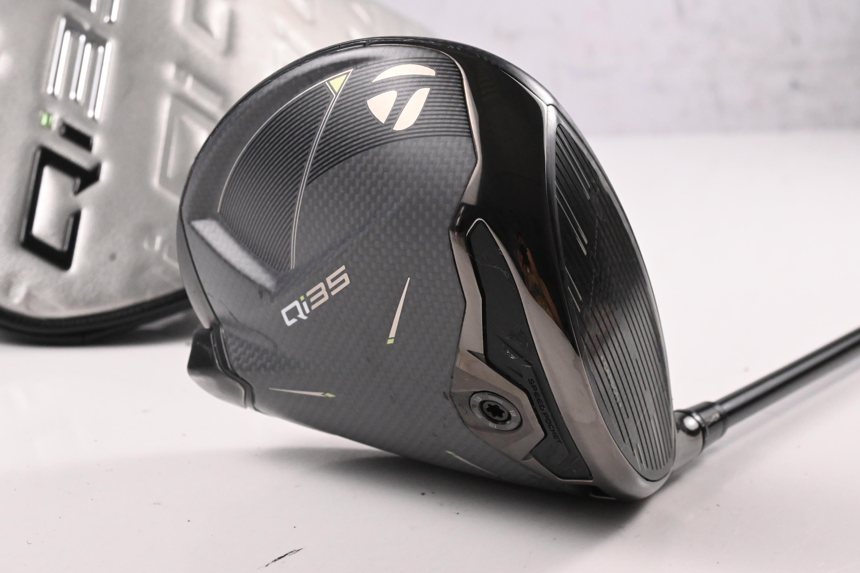 Taylormade Qi35 Driver / 10.5 Degree / Regular Flex Ventus TR Blue 5 Shaft