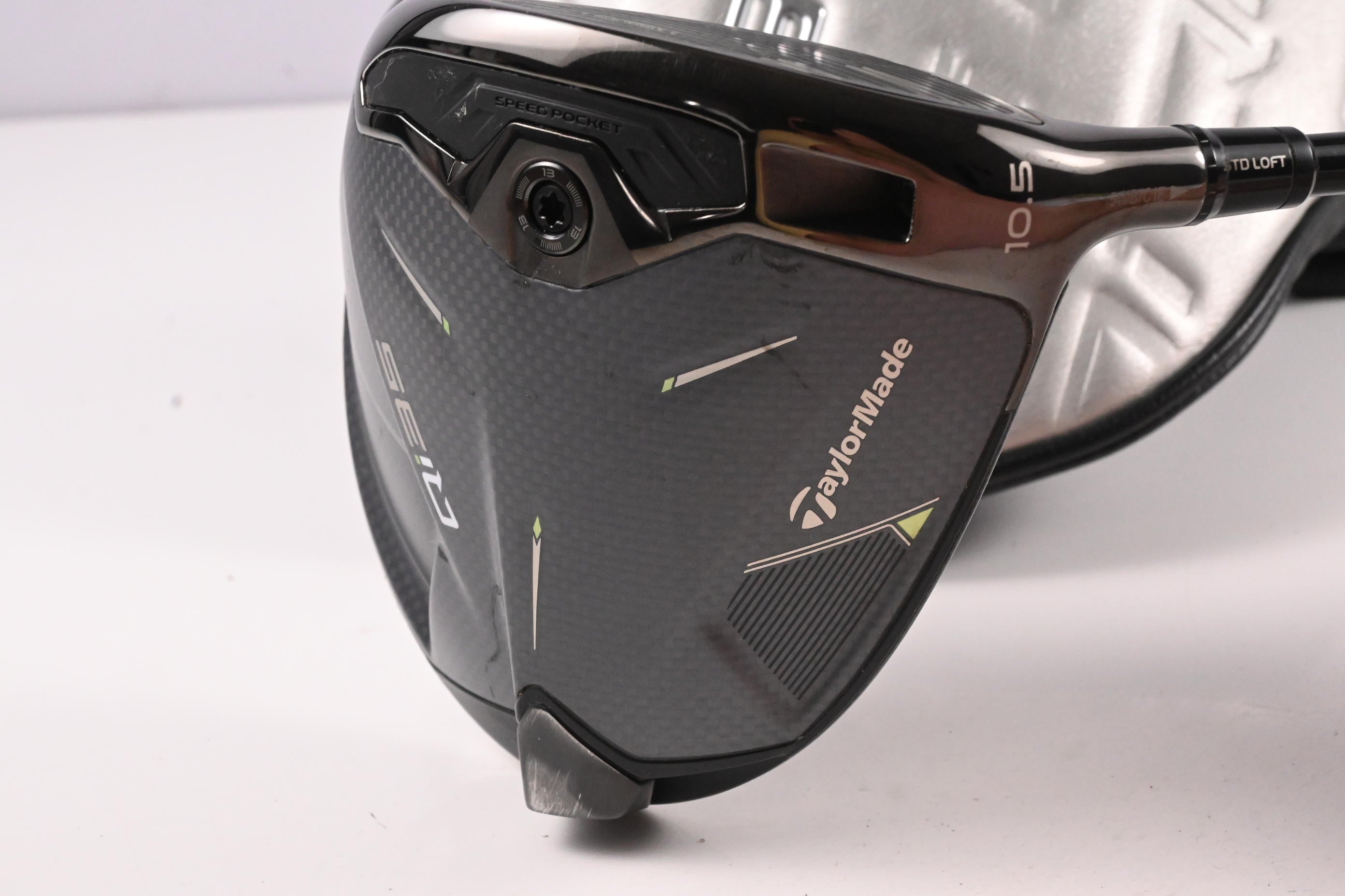 Taylormade Qi35 Driver / 10.5 Degree / Regular Flex Ventus TR Blue 5 Shaft