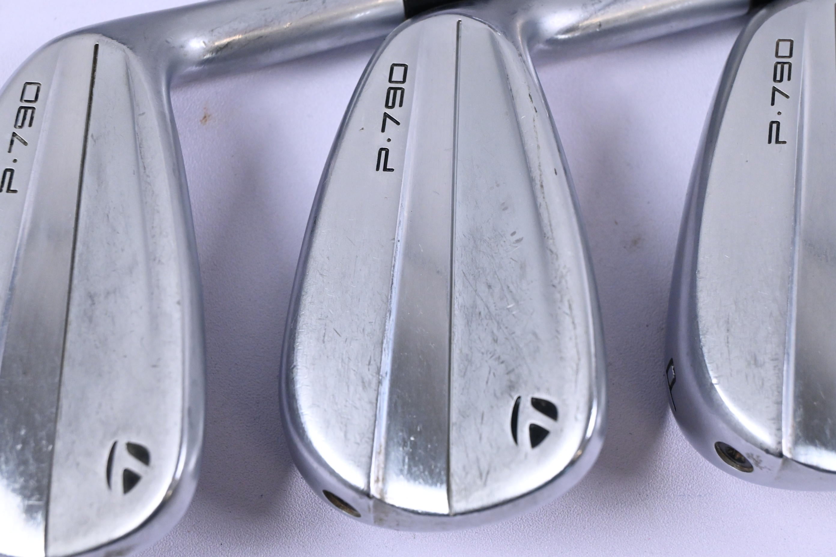 Taylormade P790 2023 Irons / 5-PW / Regular Flex UST Helium Nano core 60I Shafts