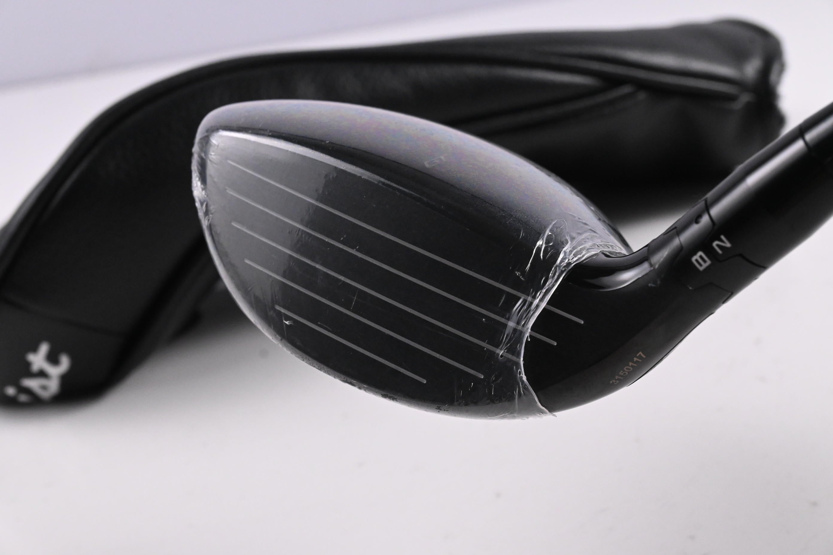 Titleist GT2 #5 Wood / 18 Degree / Regular Flex Tensei 1K Blue 65 Shaft