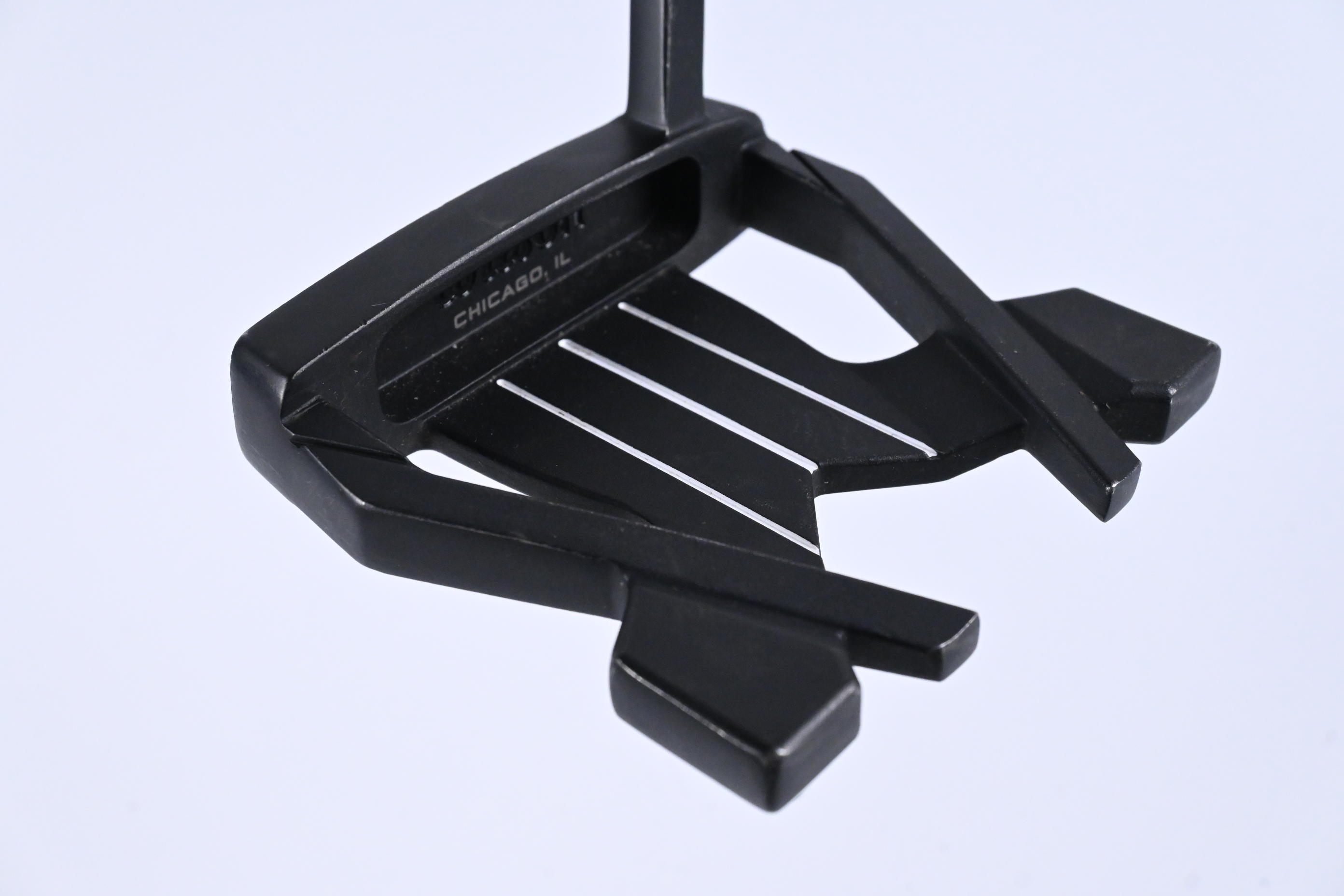 Left Hand Wilson Infinite Buckingham 2024 Putter / 34 Inch