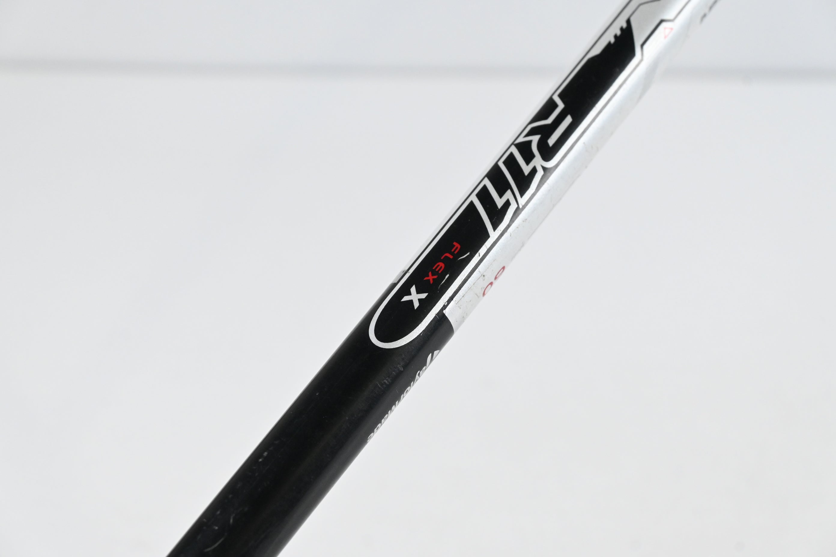 Taylormade R11 Driver / 9 Degree / X-Flex Fujikura Blur 60 Shaft