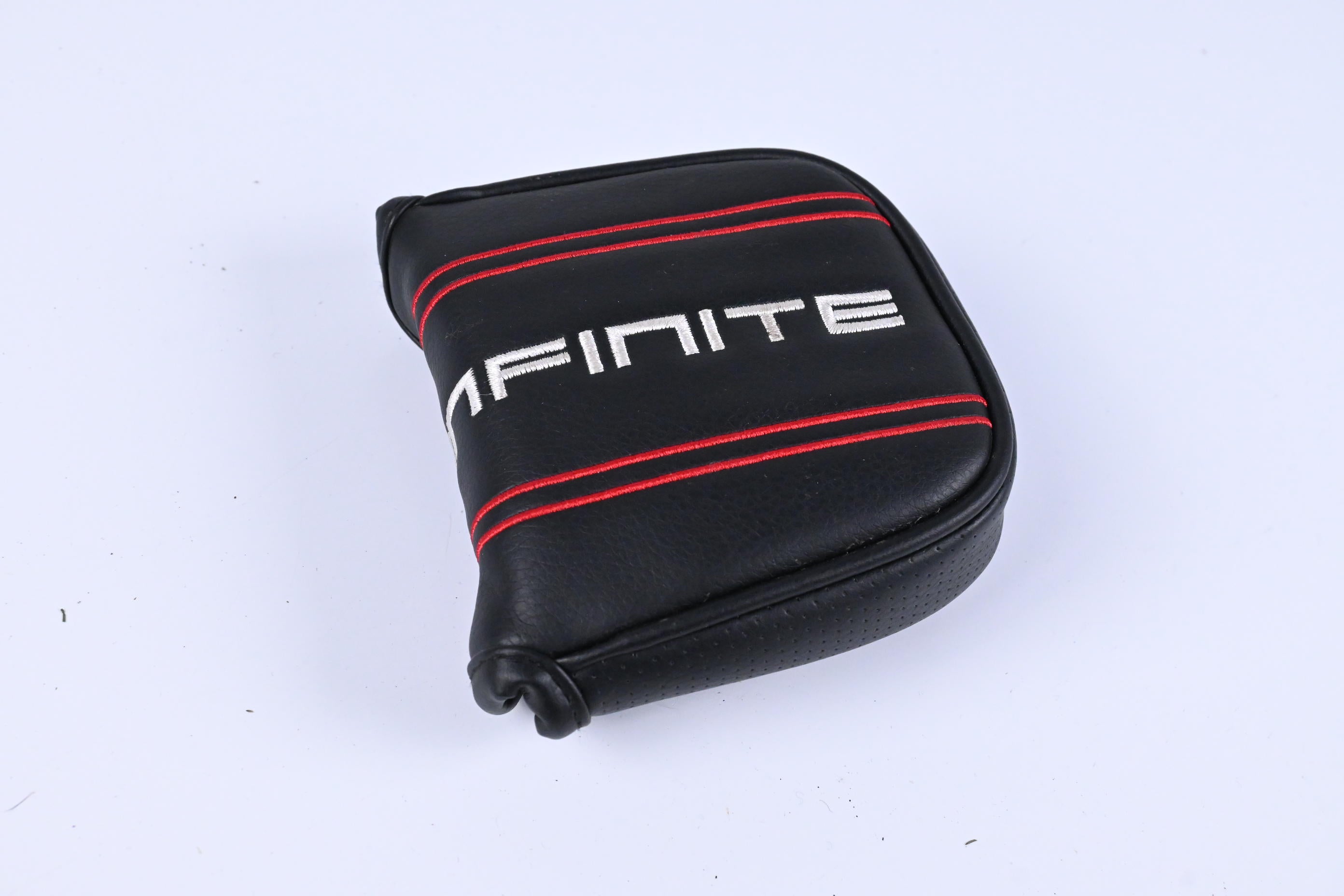 Left Hand Wilson Infinite Buckingham 2024 Putter / 34 Inch