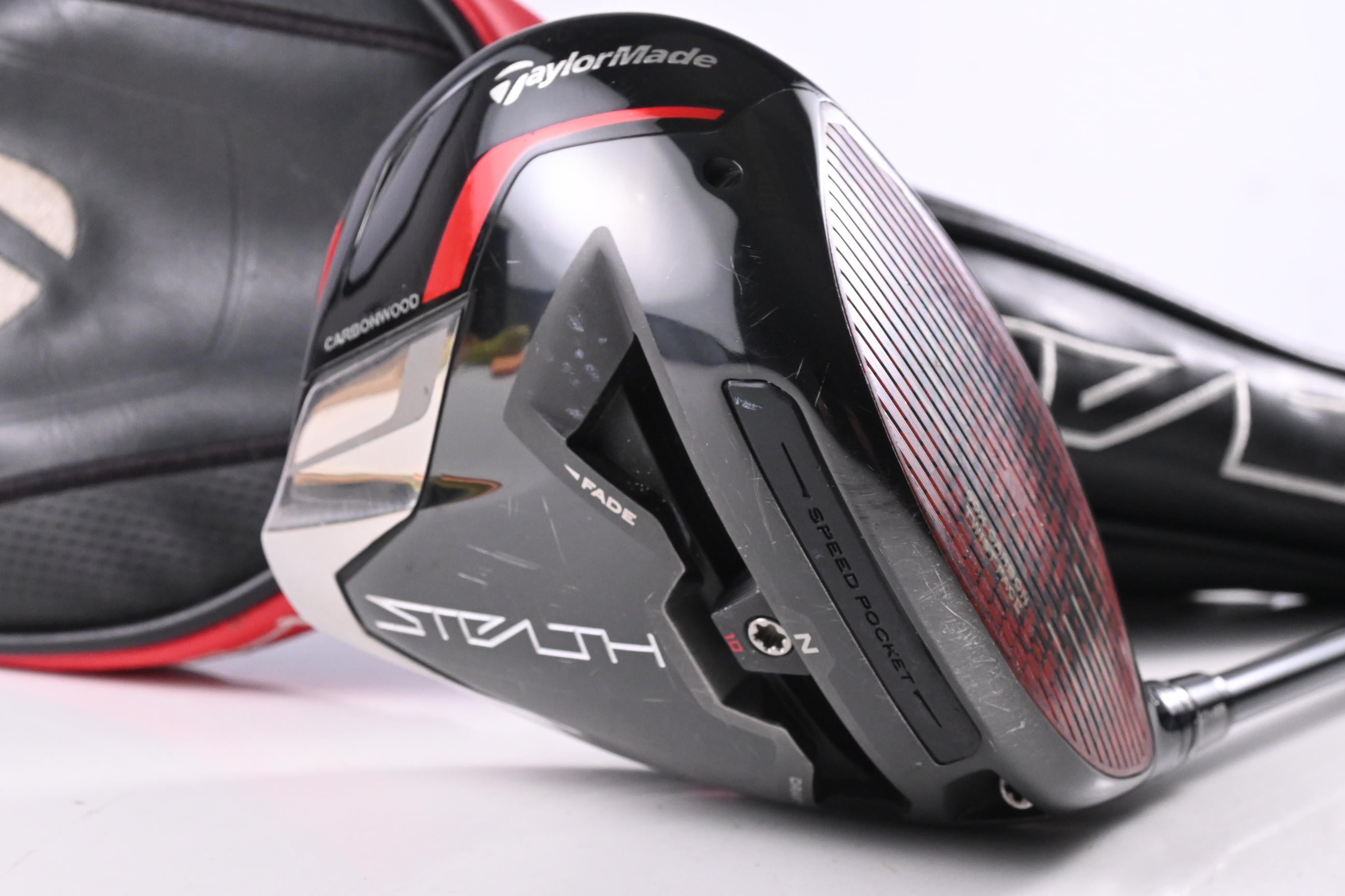 Taylormade Stealth Plus Driver / 10.5 Degree / X-Flex Kai'li Blue 70 Shaft