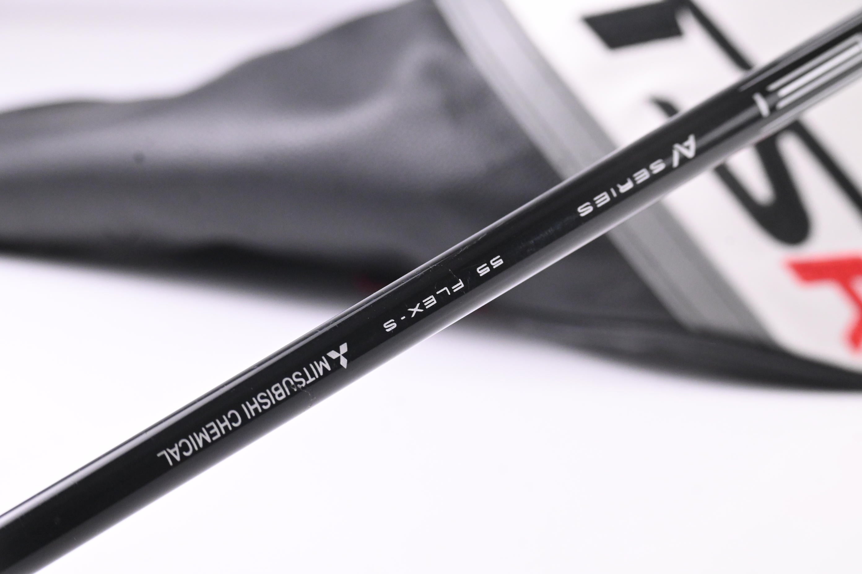Titleist TSR3 Driver / 9 Degree / Stiff Flex Tensei AV Blue 55 Shaft w/ SFW