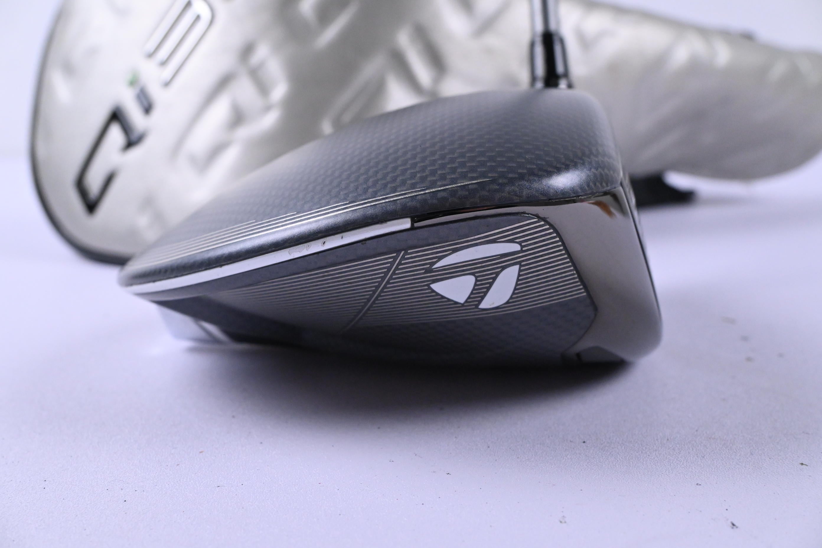 Taylormade Qi35 Max Lite Driver / 12 Degree / Regular Flex Air Speeder 50 Shaft