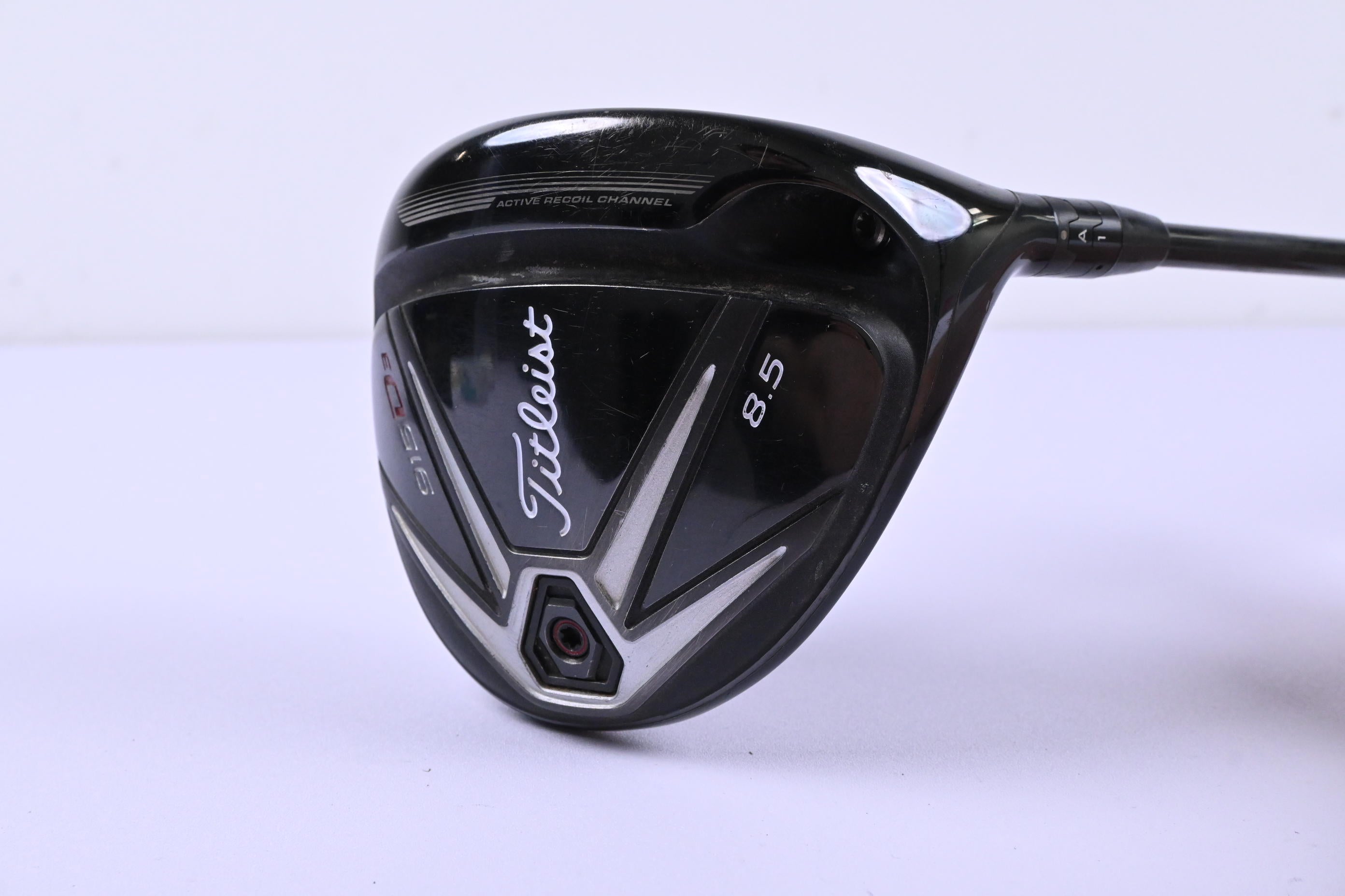 Titleist 915 D3 Driver / 8.5 Degree / Regular Flex Ventus TR Red 5 Shaft