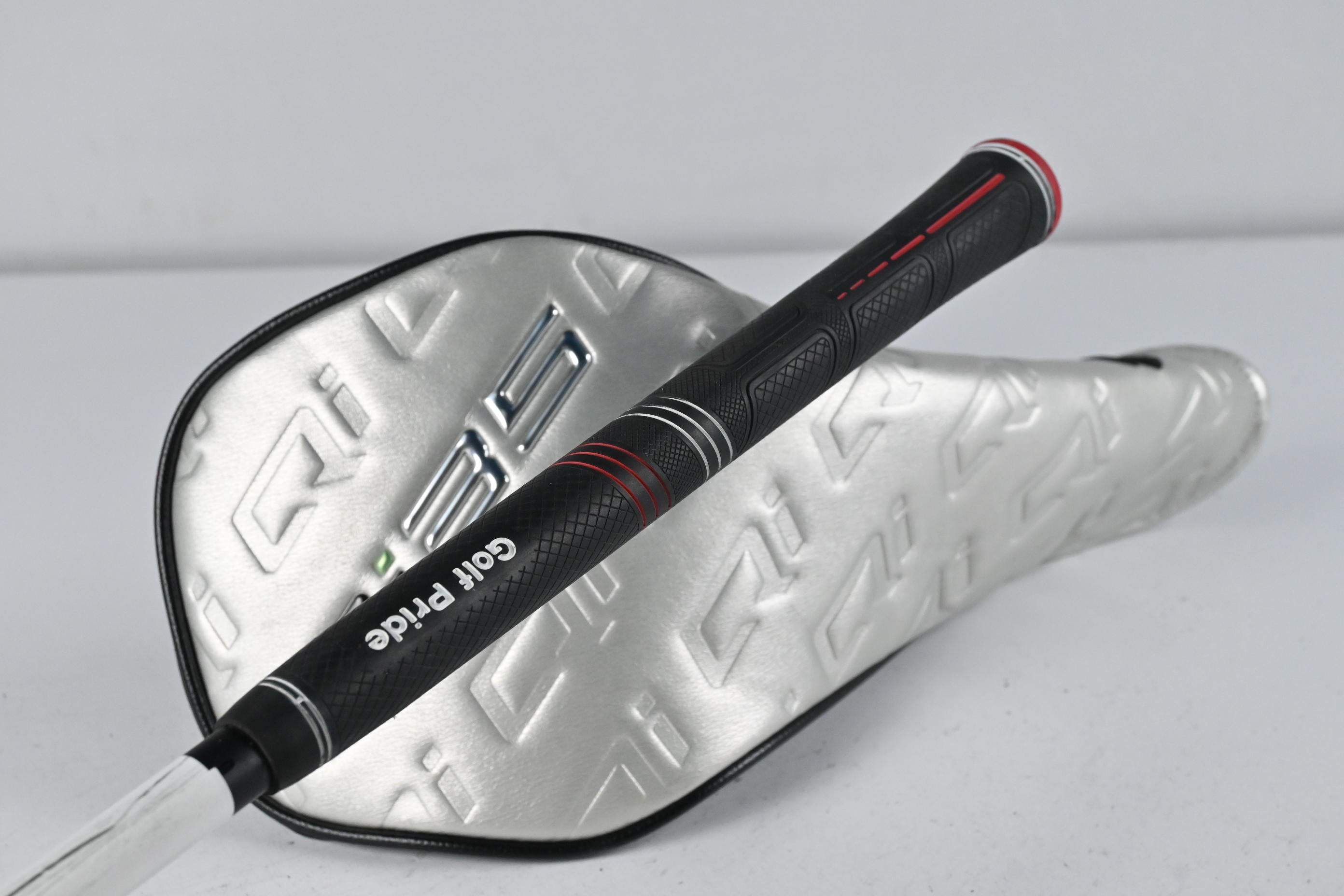 Taylormade Qi35 LS Driver / 9 Degree / Stiff Flex Kai'li Dark Wave 60 Shaft